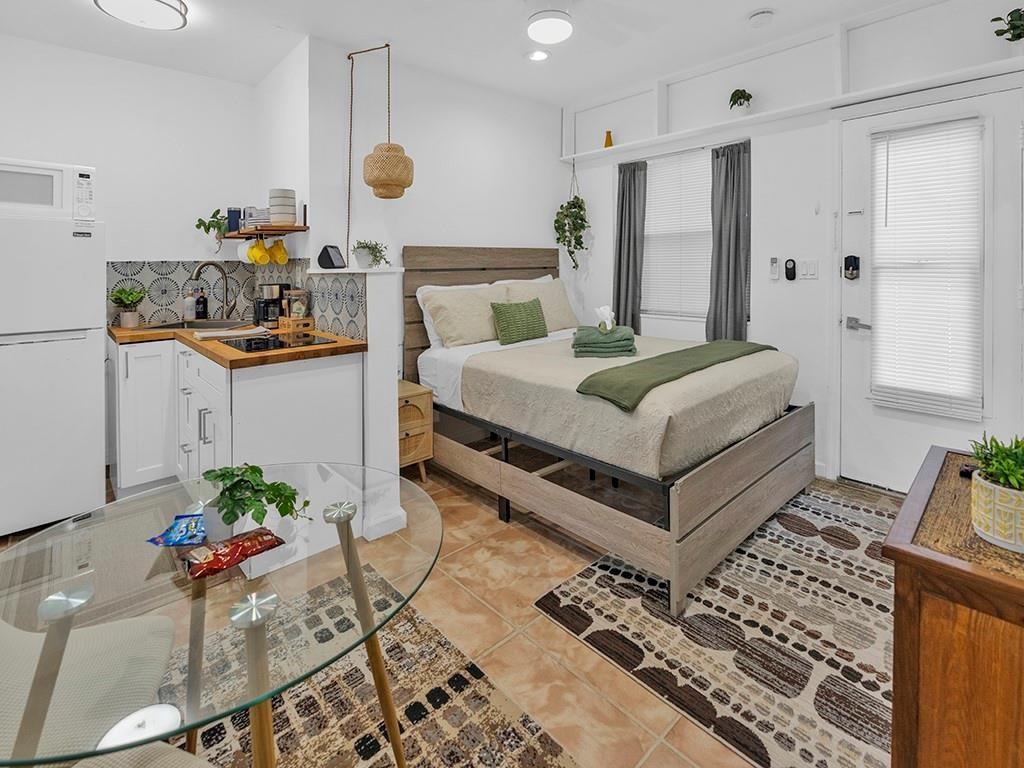 Ocean Vue 3-34 B - Residential Income