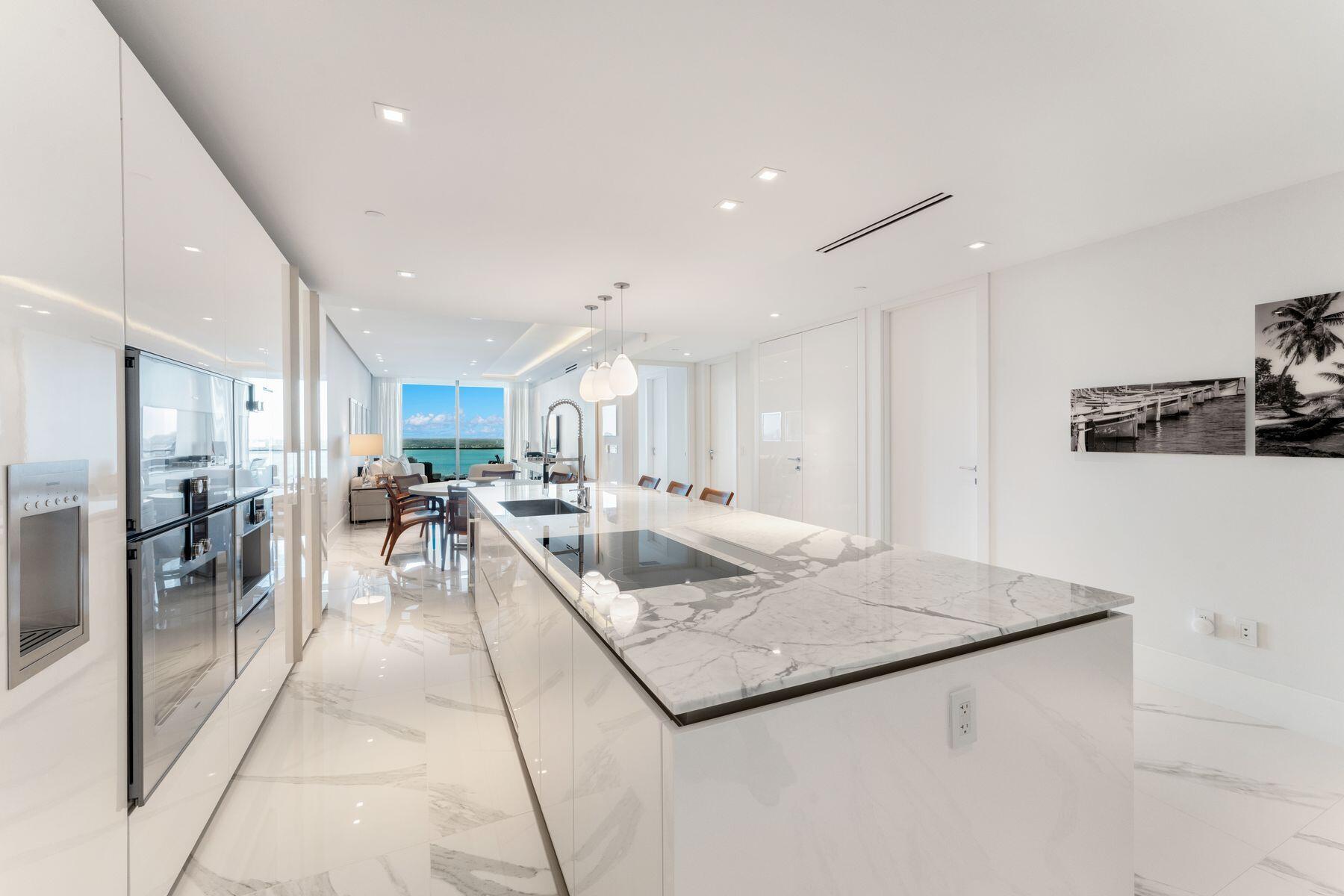 OCEANA BAL HARBOUR CONDO - Residential