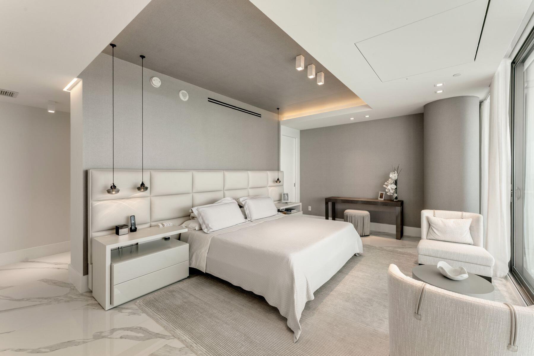 OCEANA BAL HARBOUR CONDO - Residential