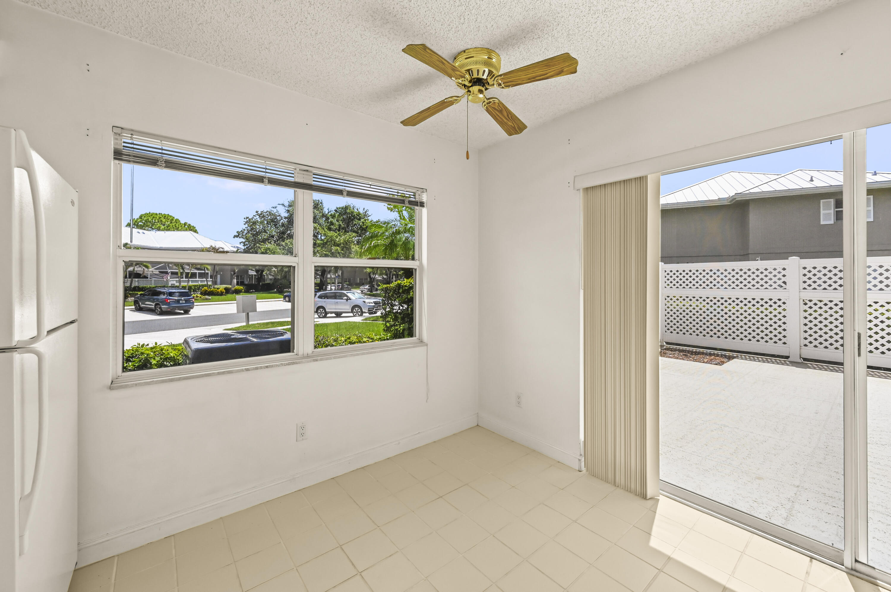 THE MEADOWS AT MARTIN DOWNS - Residential