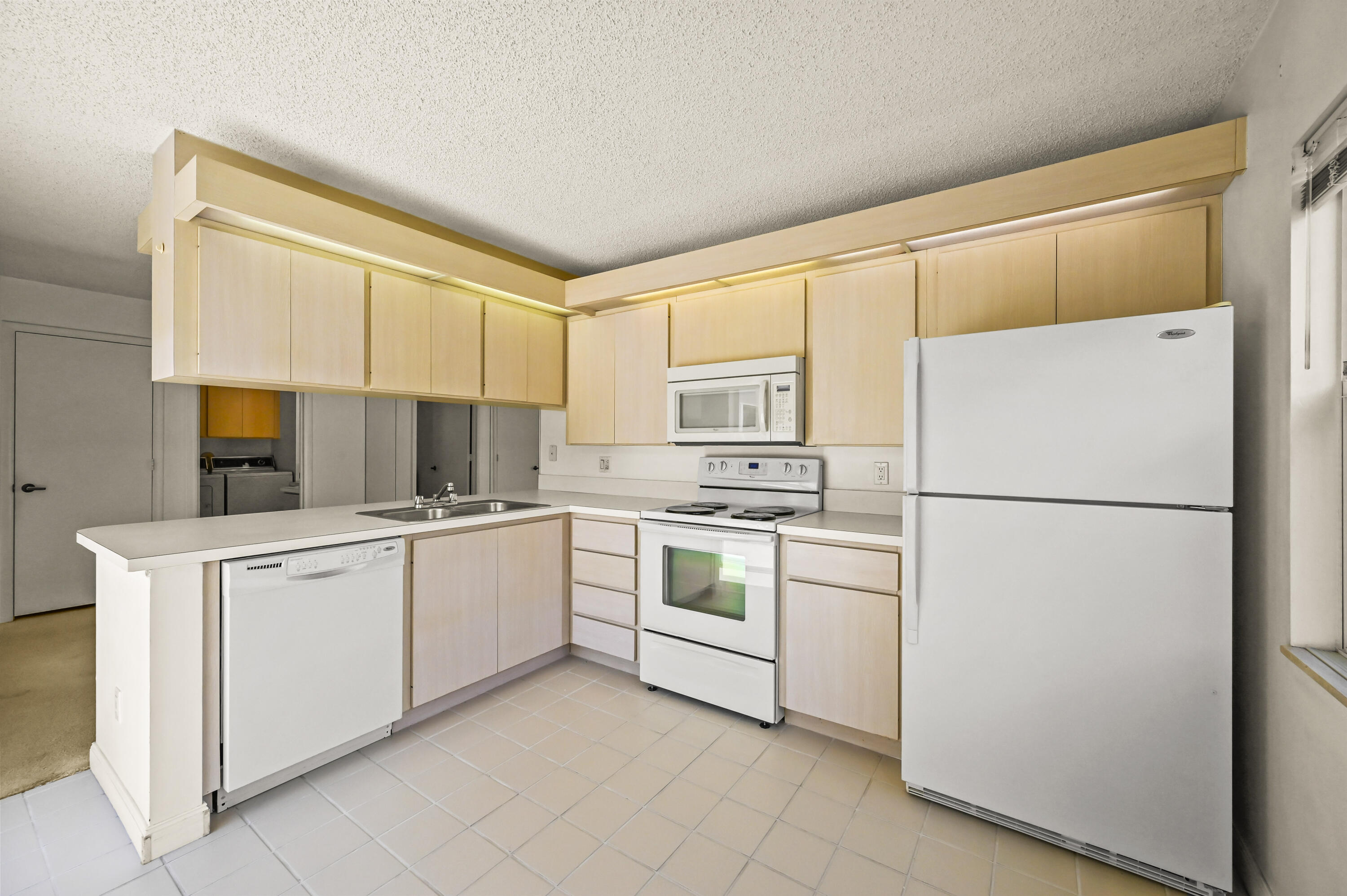 THE MEADOWS AT MARTIN DOWNS - Residential
