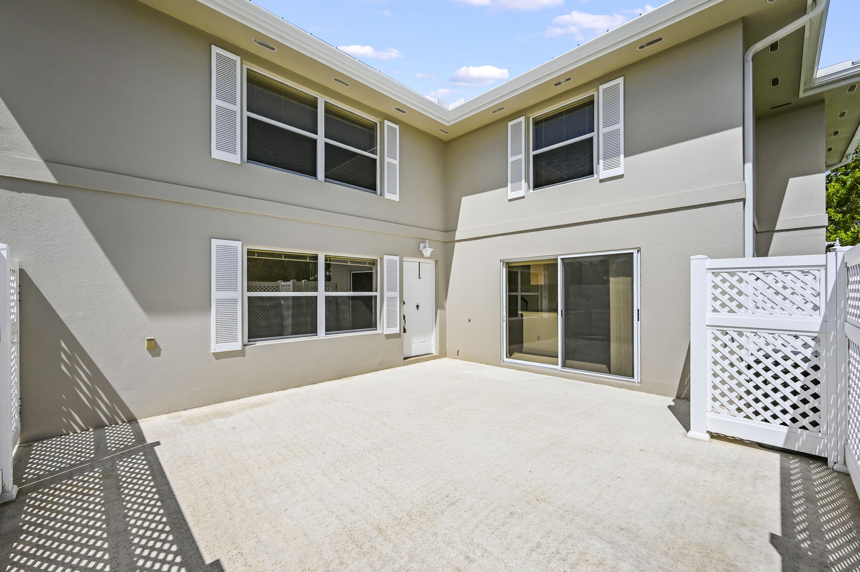THE MEADOWS AT MARTIN DOWNS - Residential