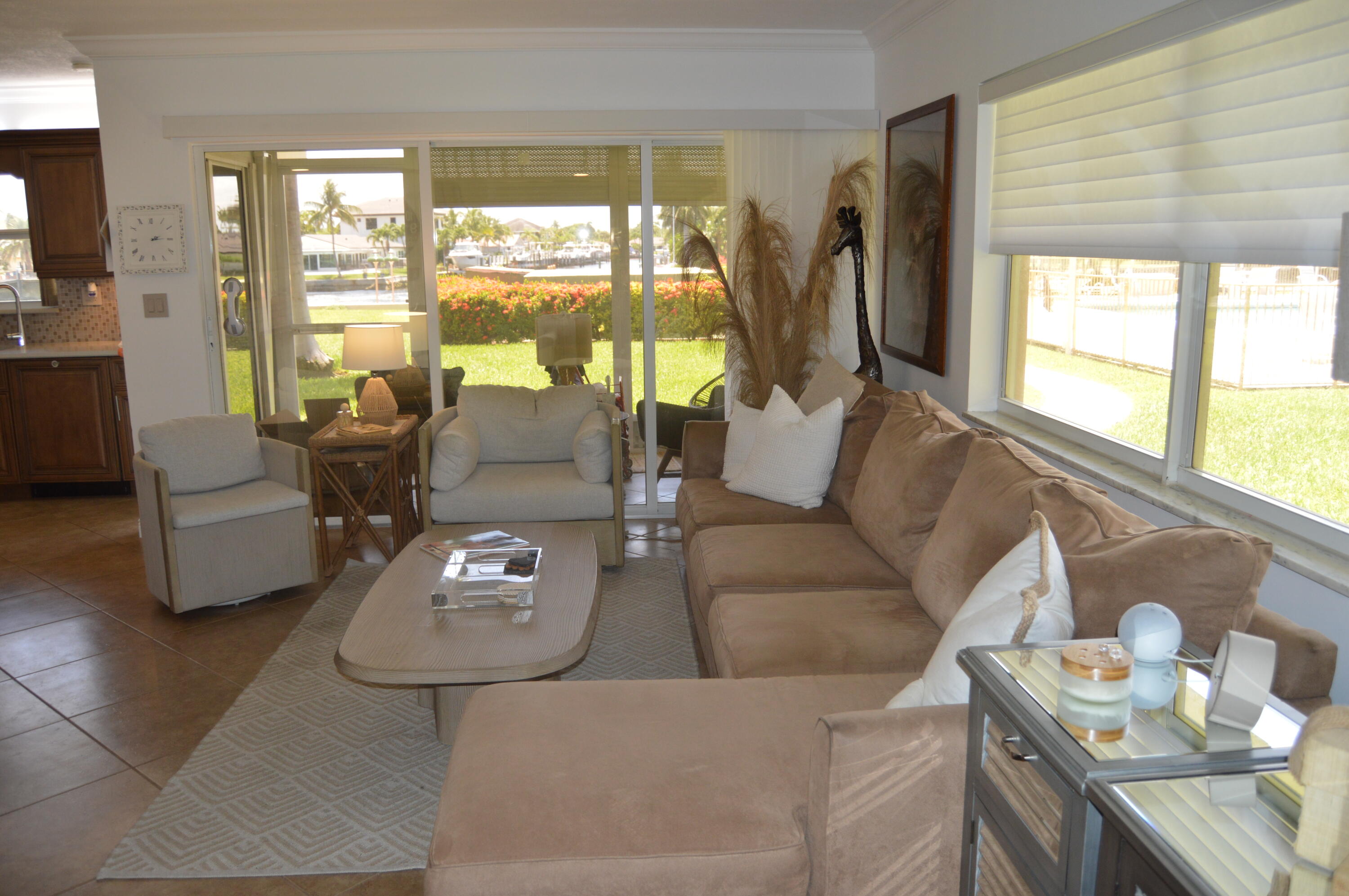 PENTHOUSE CONDO - Residential