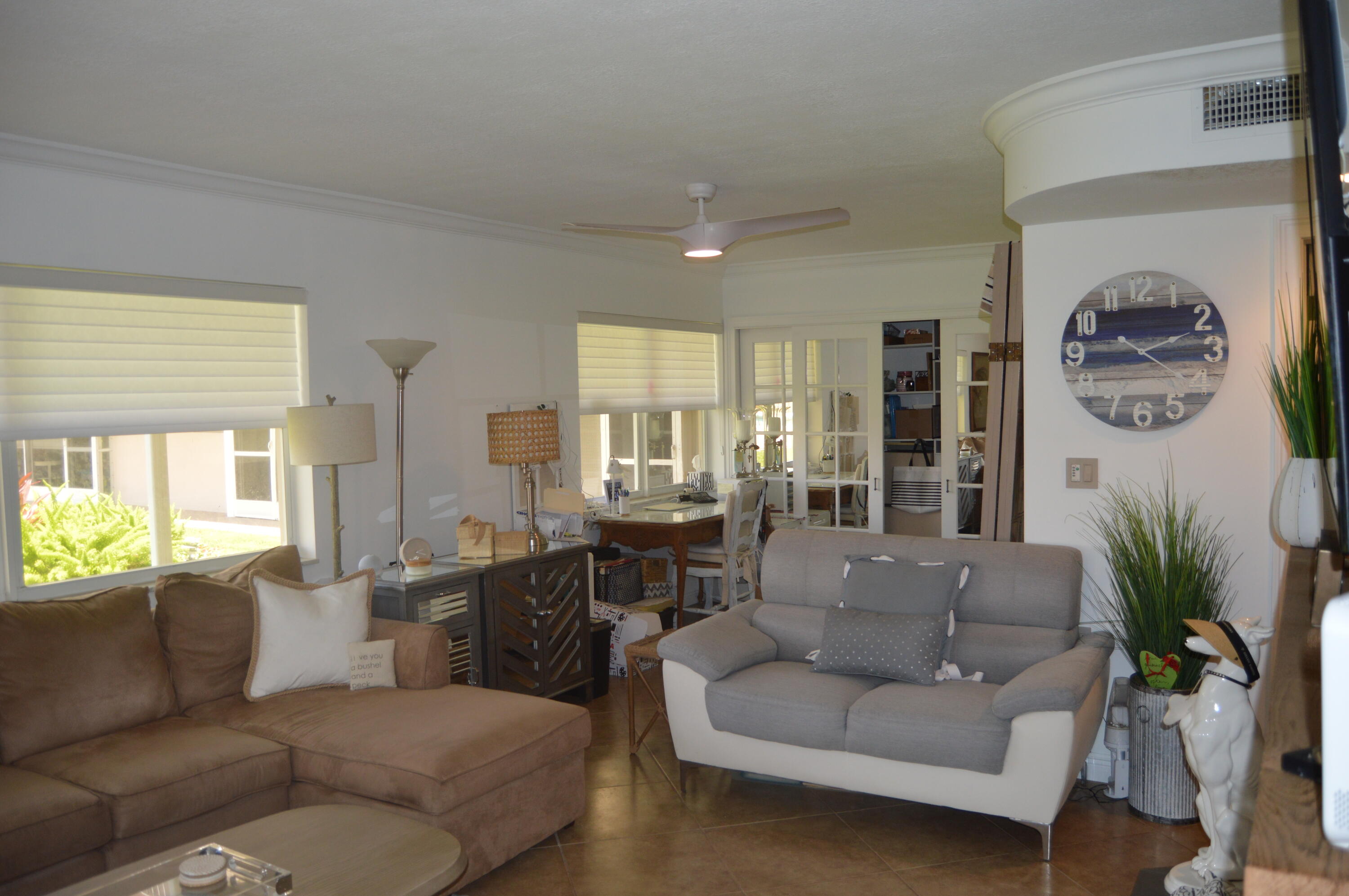 PENTHOUSE CONDO - Residential