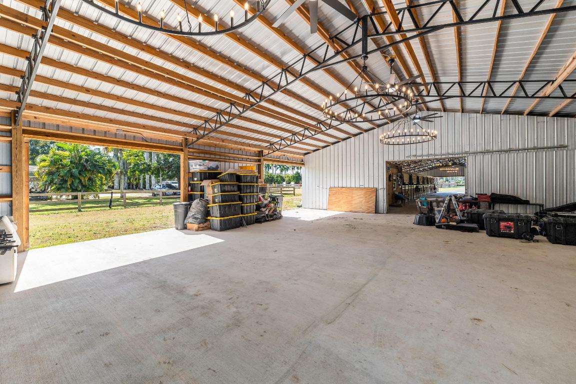 LOXAHATCHEE GROVES - Residential