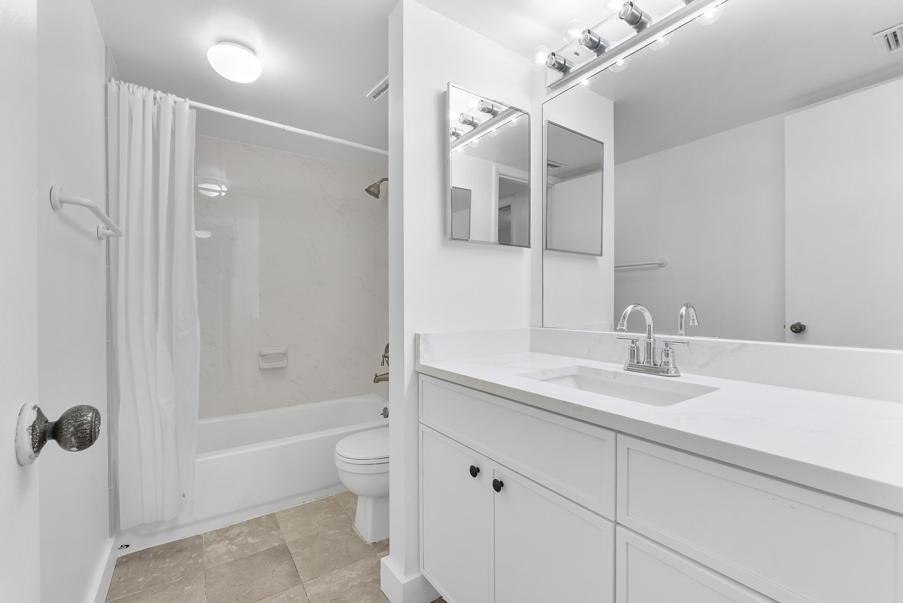 CORAL GATE III CONDO - Residential