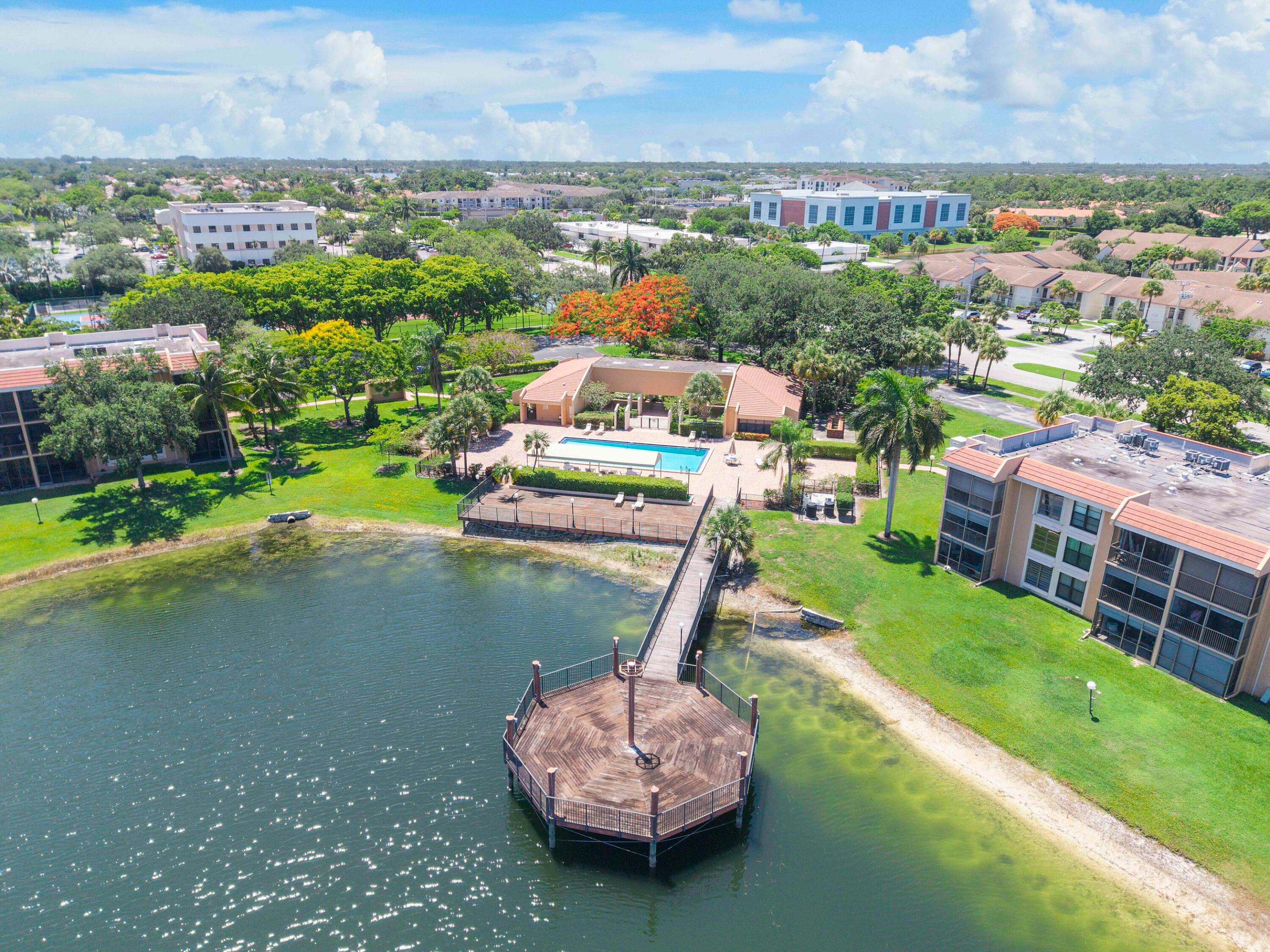 CORAL GATE III CONDO - Residential