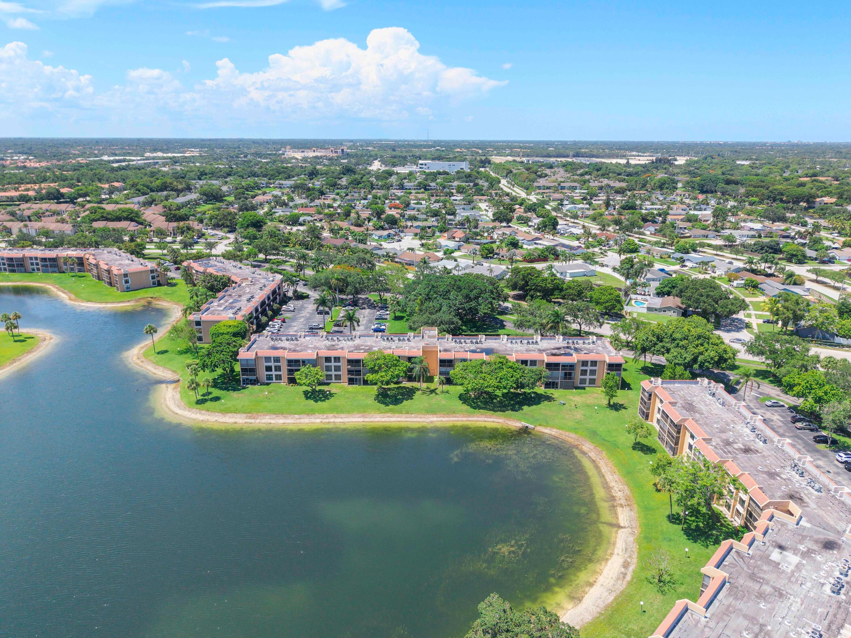 CORAL GATE III CONDO - Residential