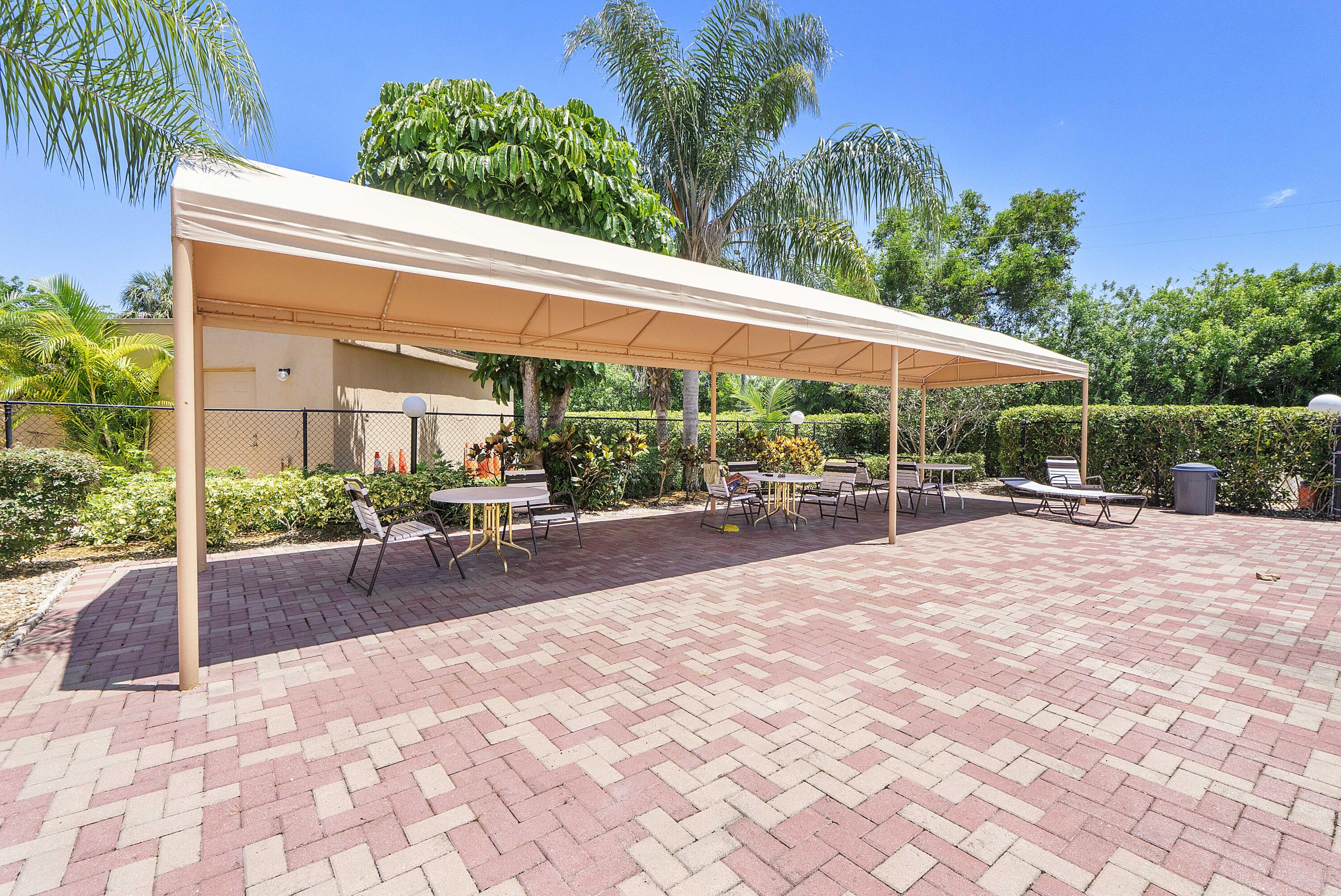 CORAL GATE III CONDO - Residential