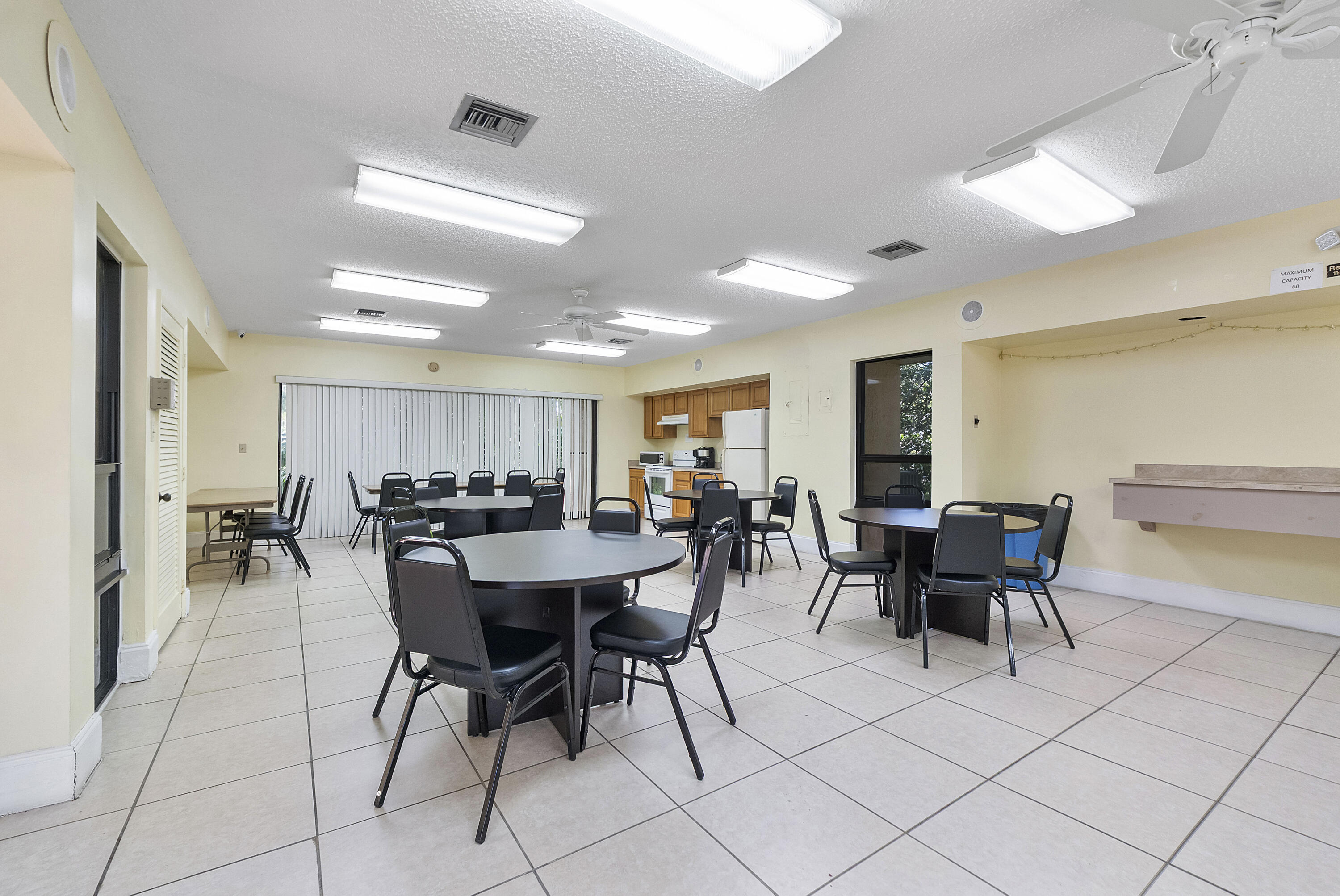 CORAL GATE III CONDO - Residential