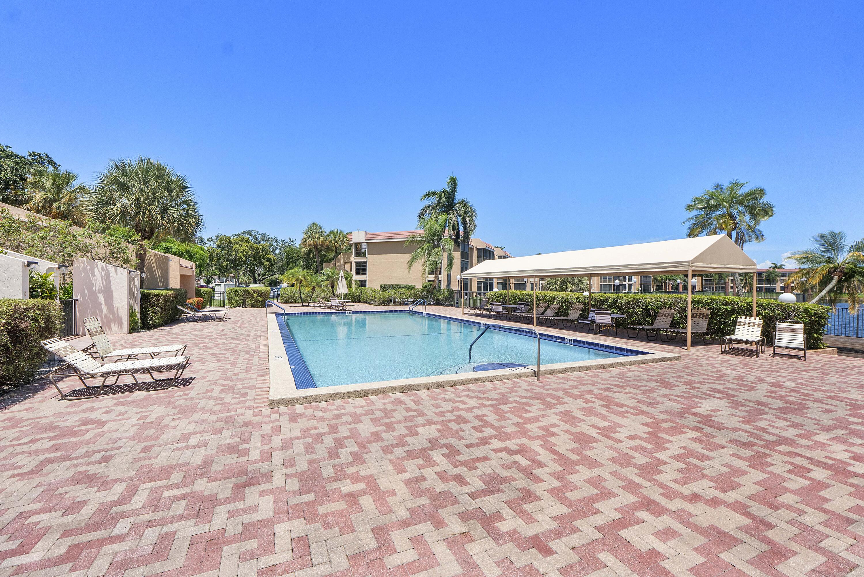 CORAL GATE III CONDO - Residential
