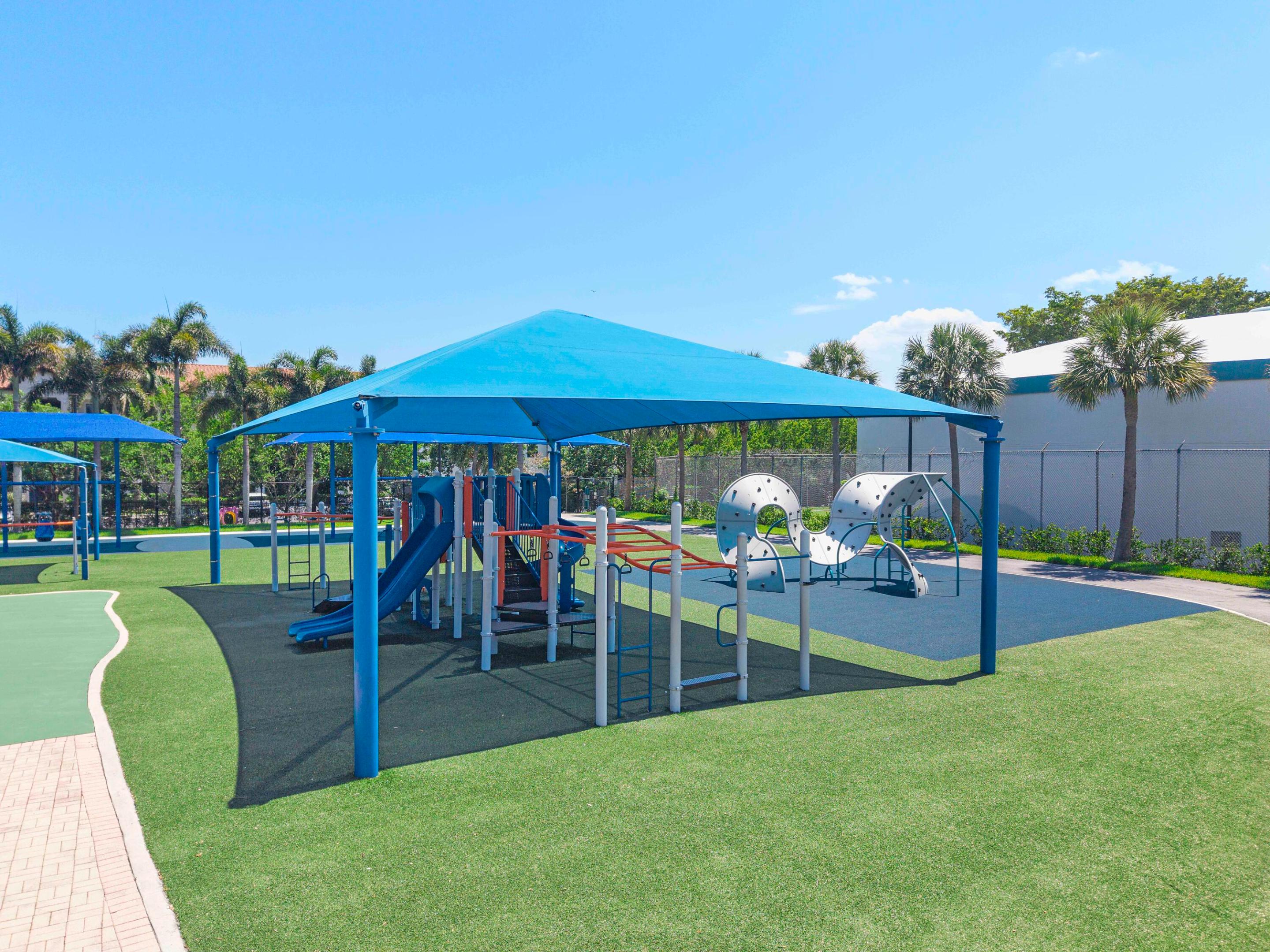 CORAL GATE III CONDO - Residential