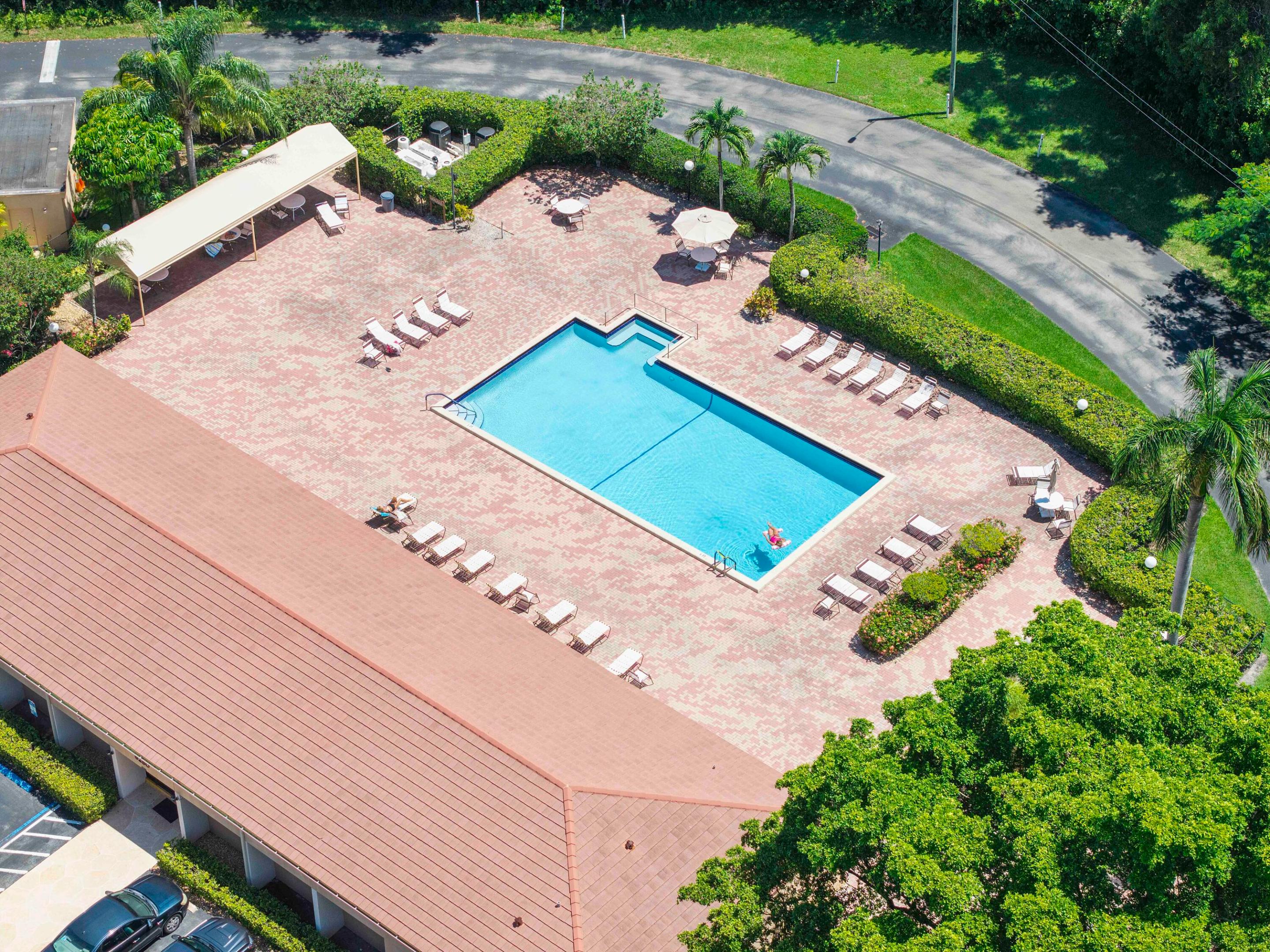 CORAL GATE III CONDO - Residential