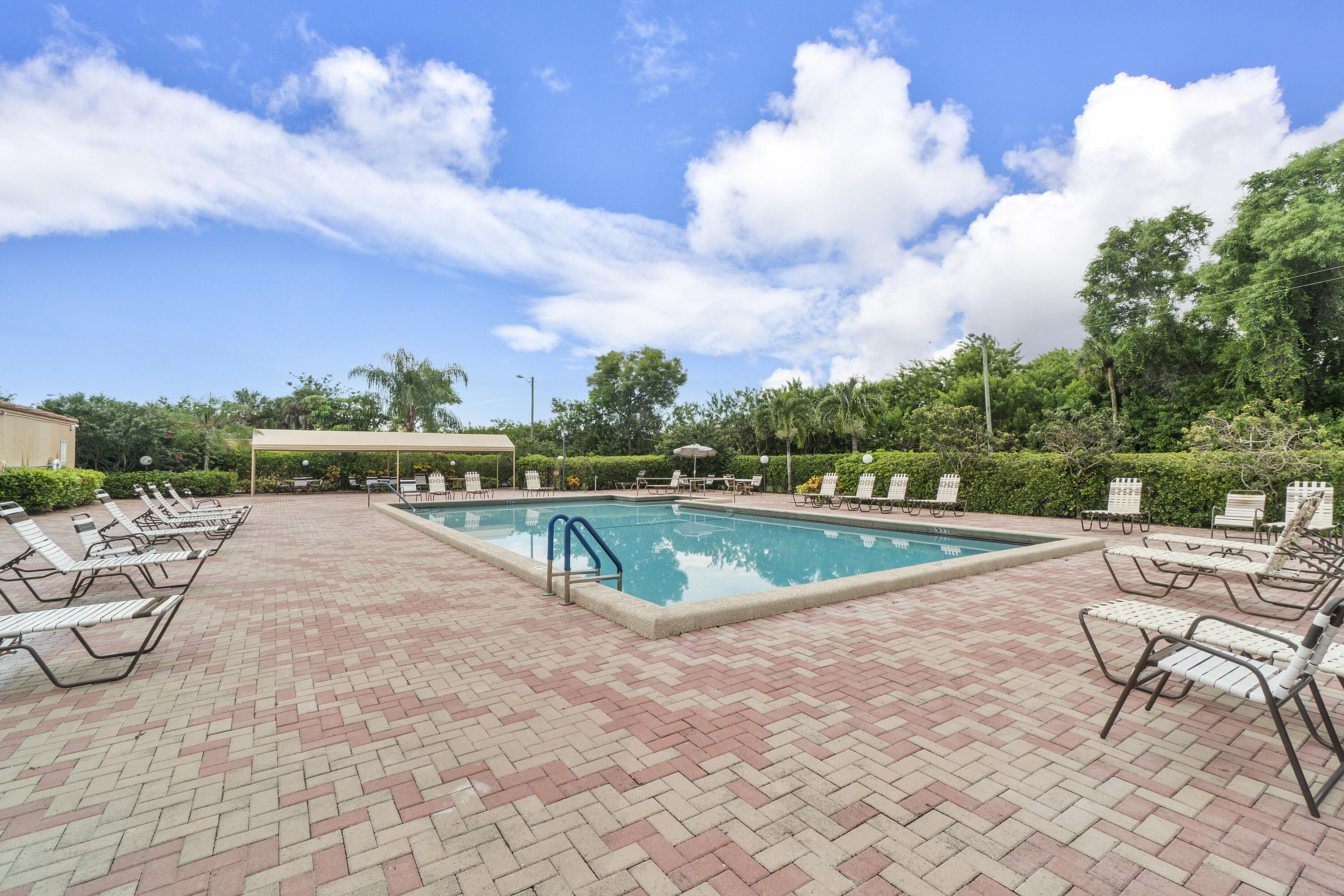 CORAL GATE III CONDO - Residential