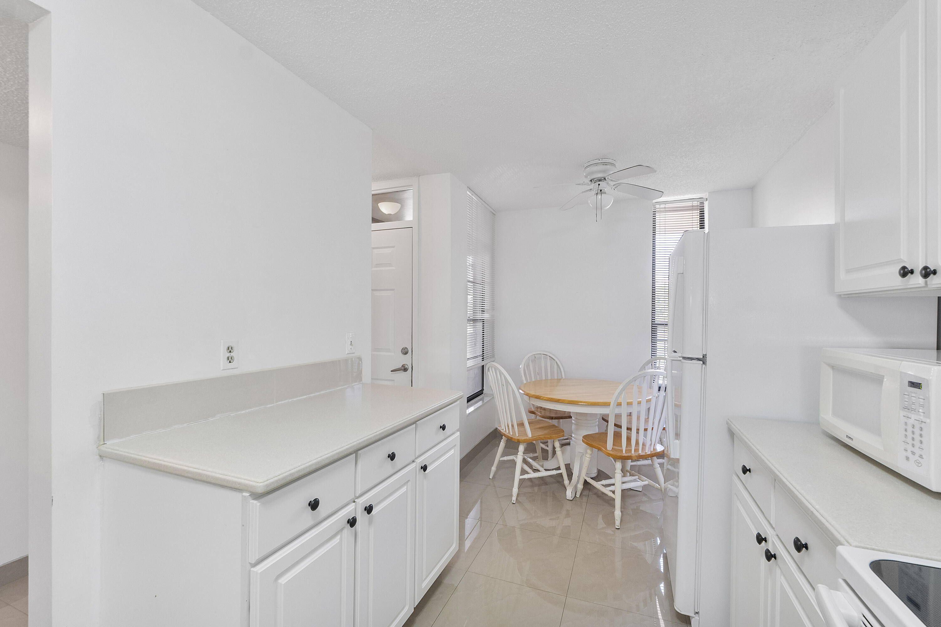 CORAL GATE III CONDO - Residential
