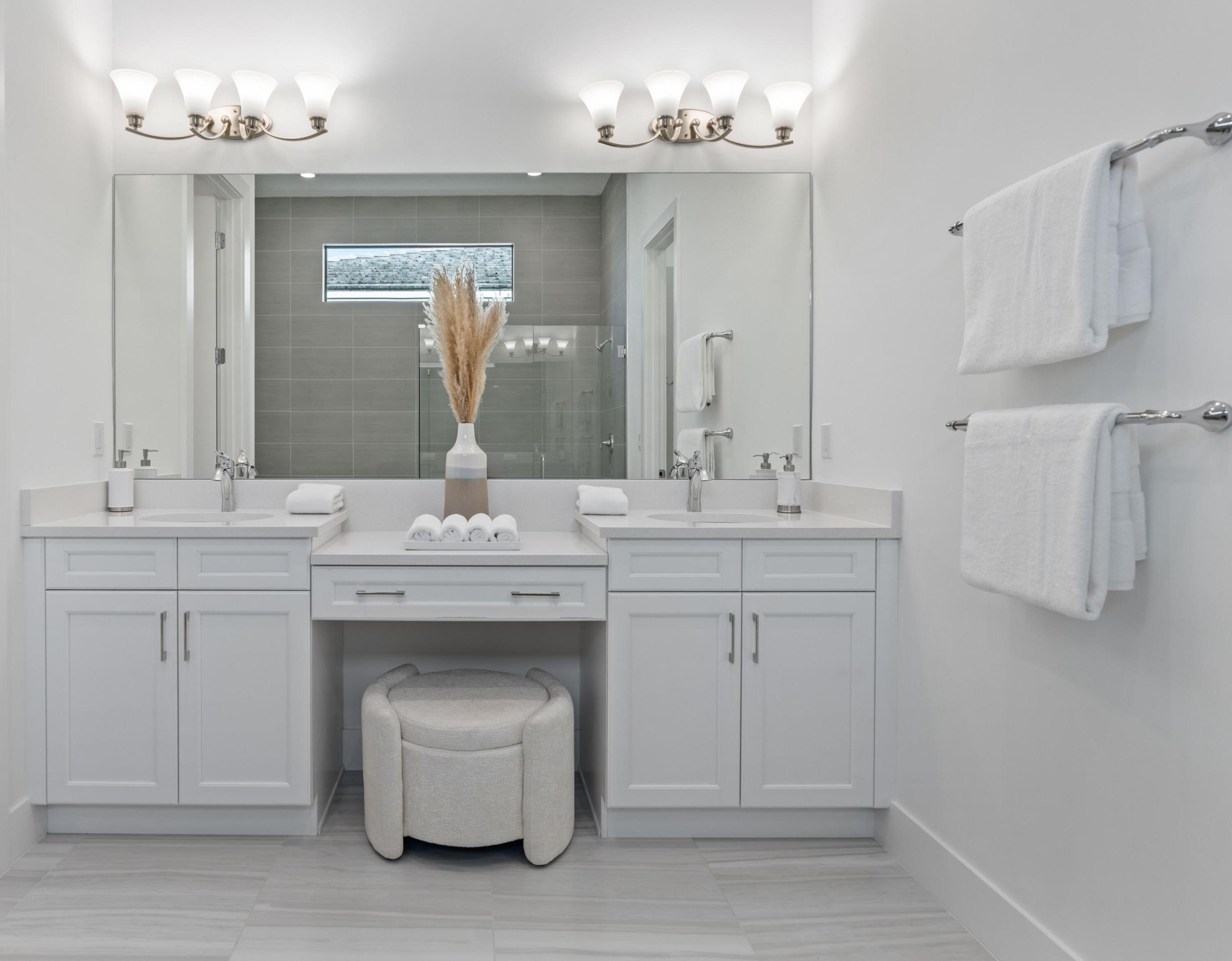 ARTISTRY - Residential Lease