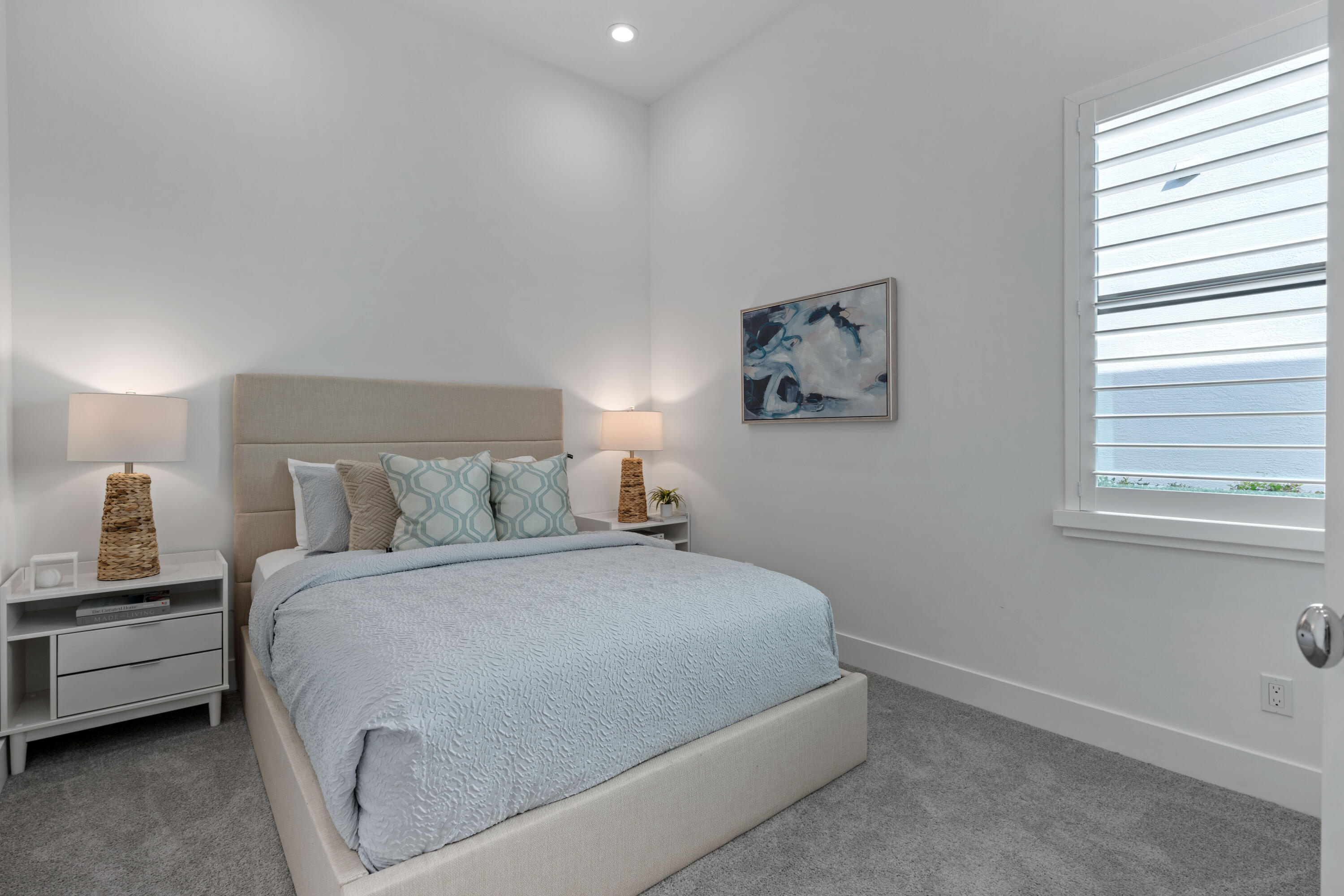 ARTISTRY - Residential Lease