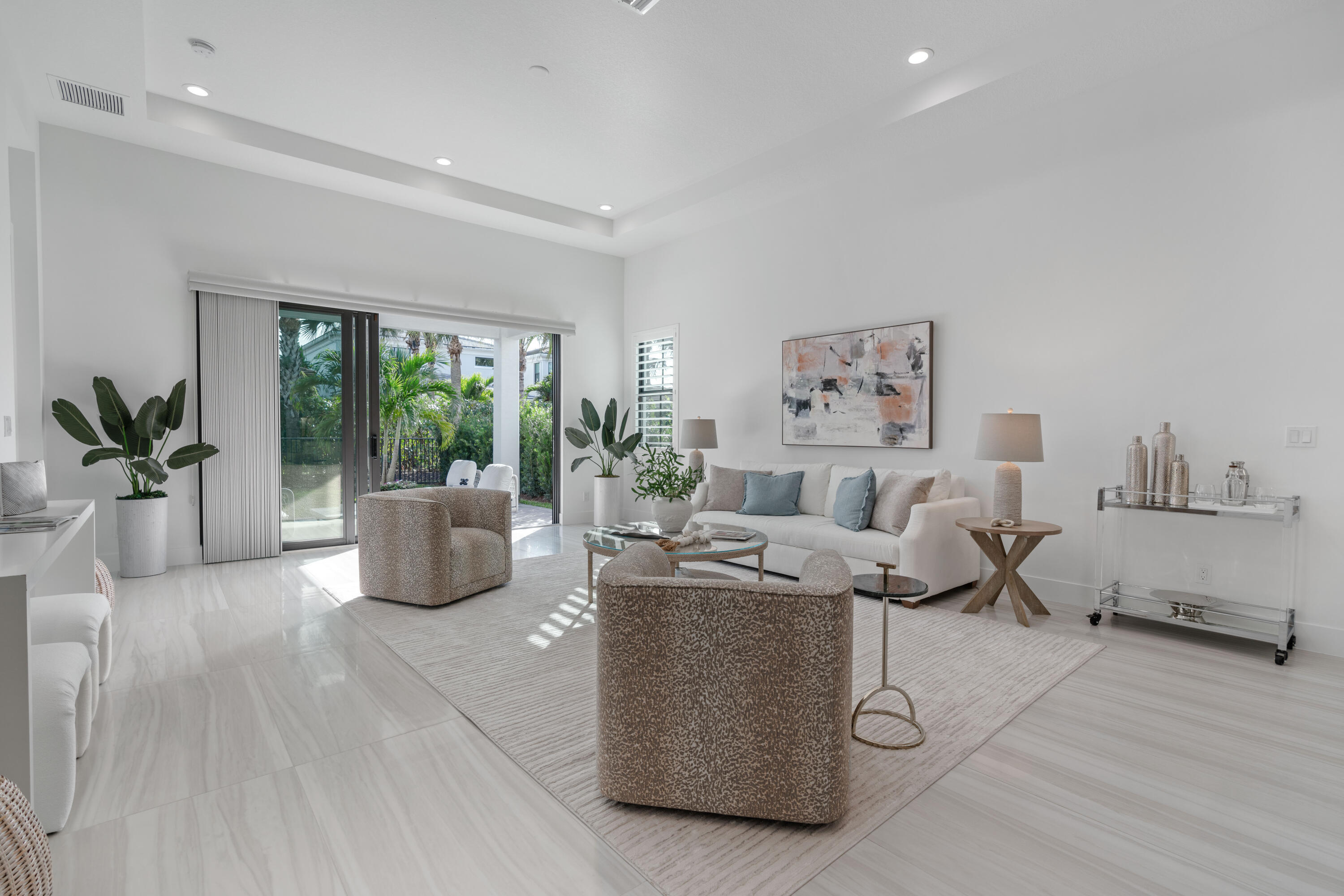 ARTISTRY - Residential Lease