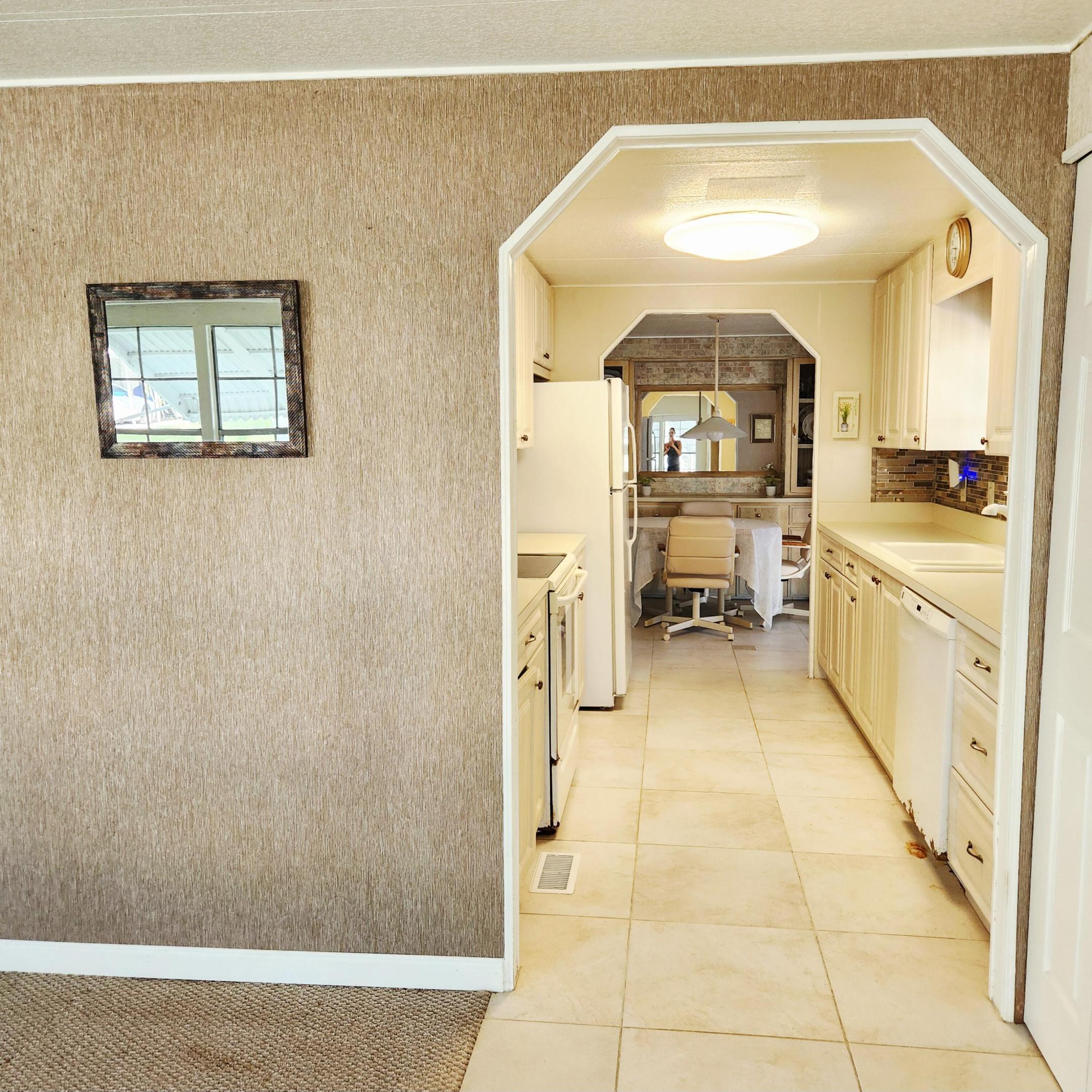 Spanish Lakes Golf Village - Residential