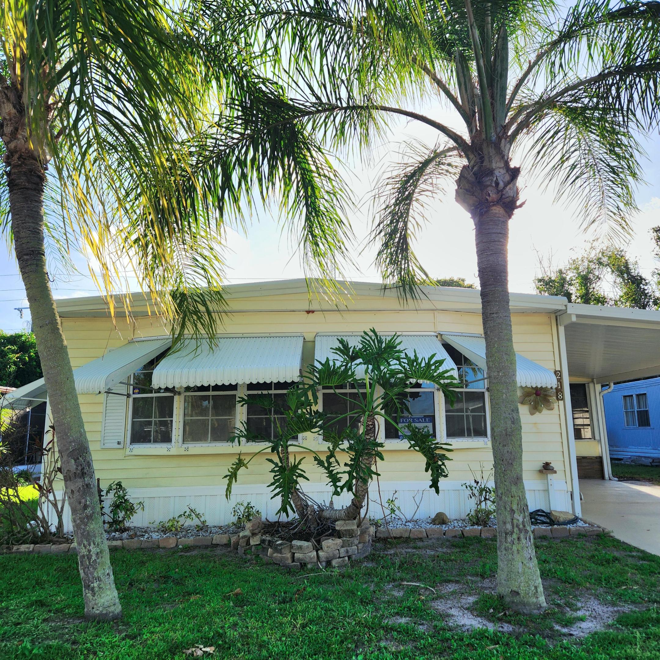Spanish Lakes Golf Village - Residential