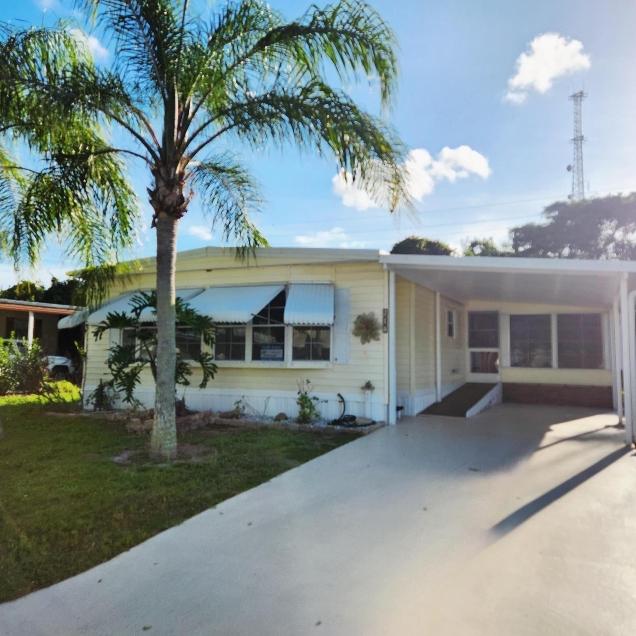 Spanish Lakes Golf Village - Residential