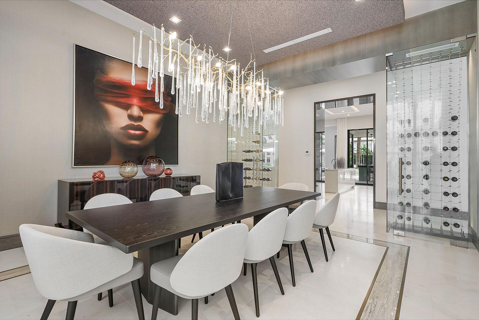 ROYAL PALM YACHT & COUNTRY CLUB - Residential