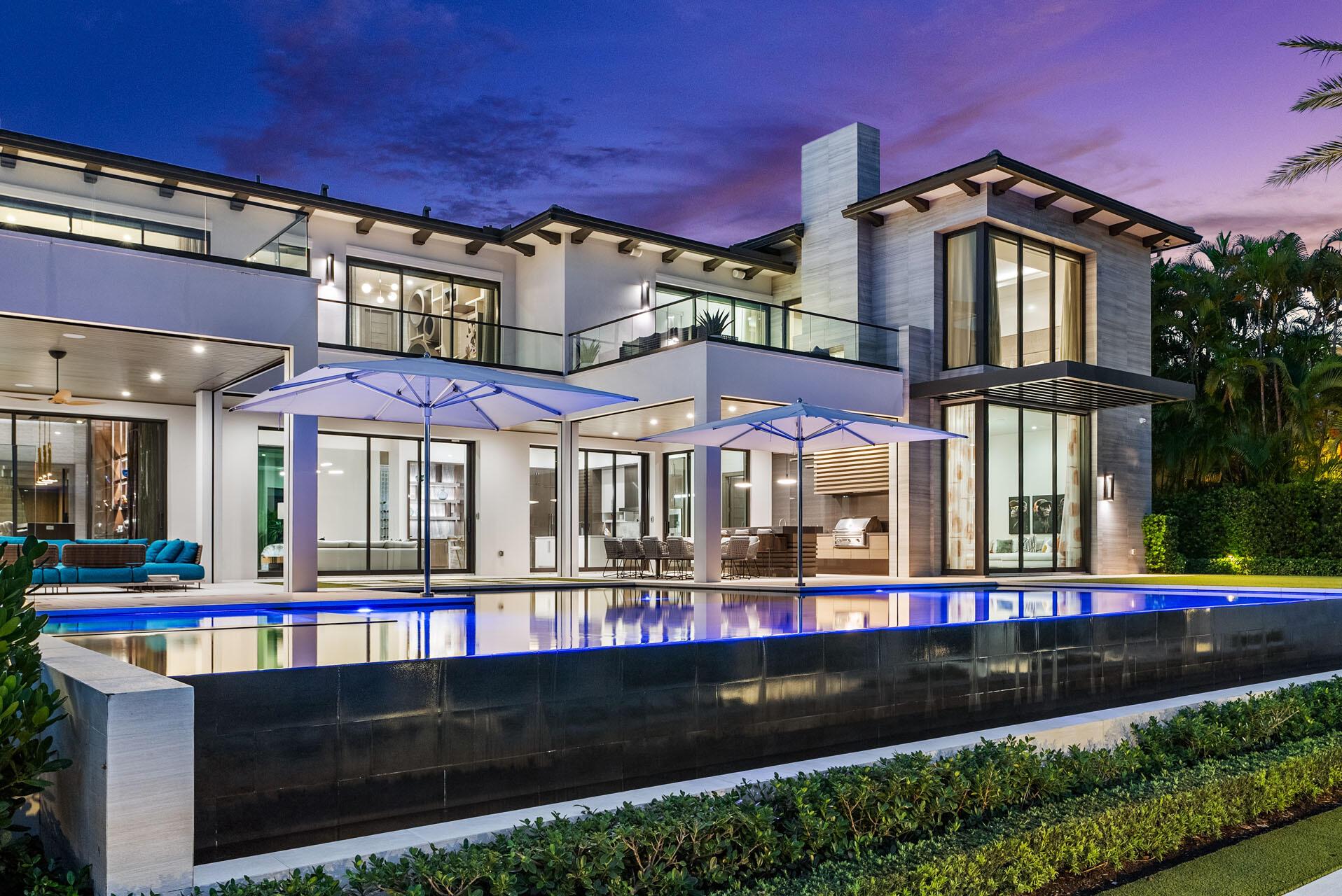 ROYAL PALM YACHT & COUNTRY CLUB - Residential
