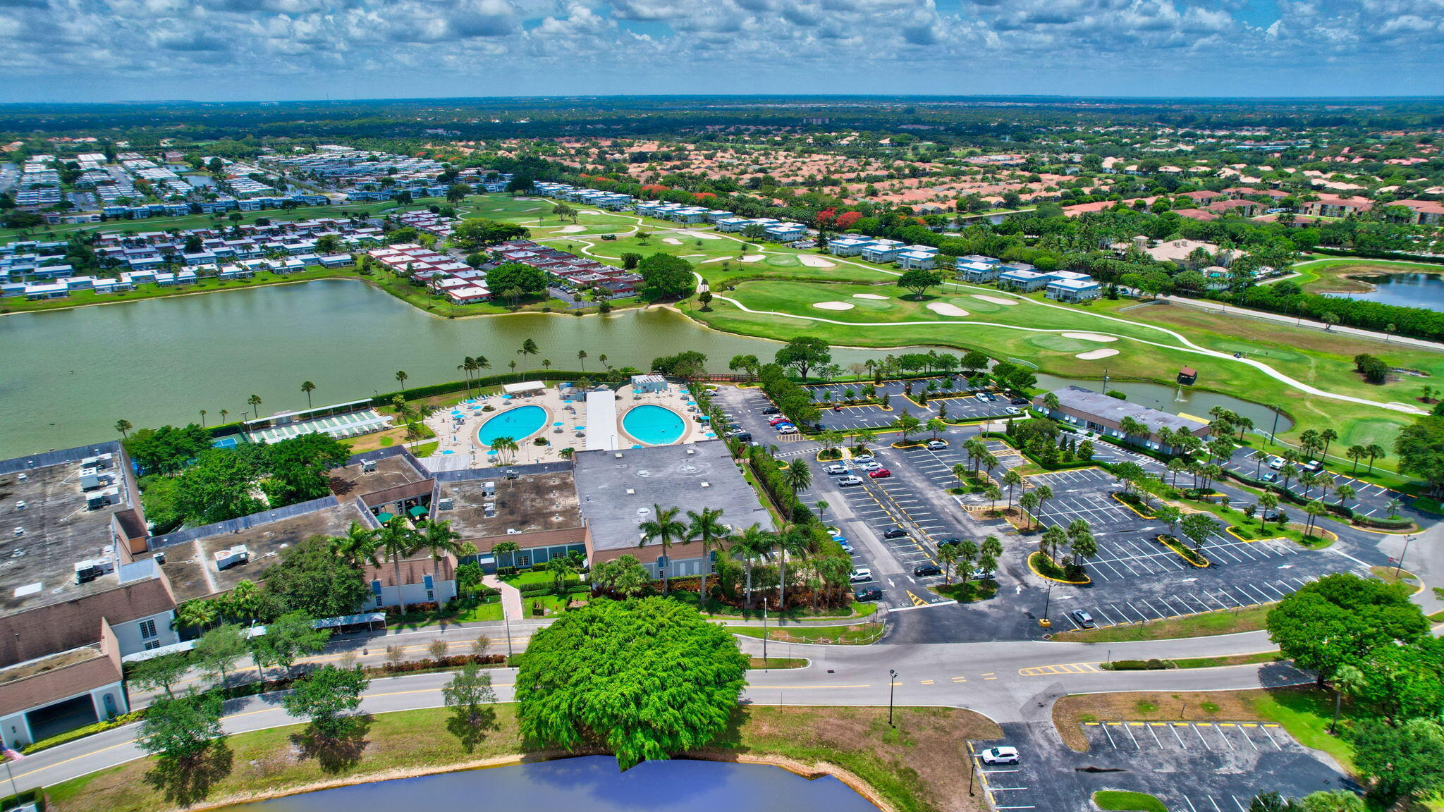 KINGS POINT VALENCIA CONDOS - Residential