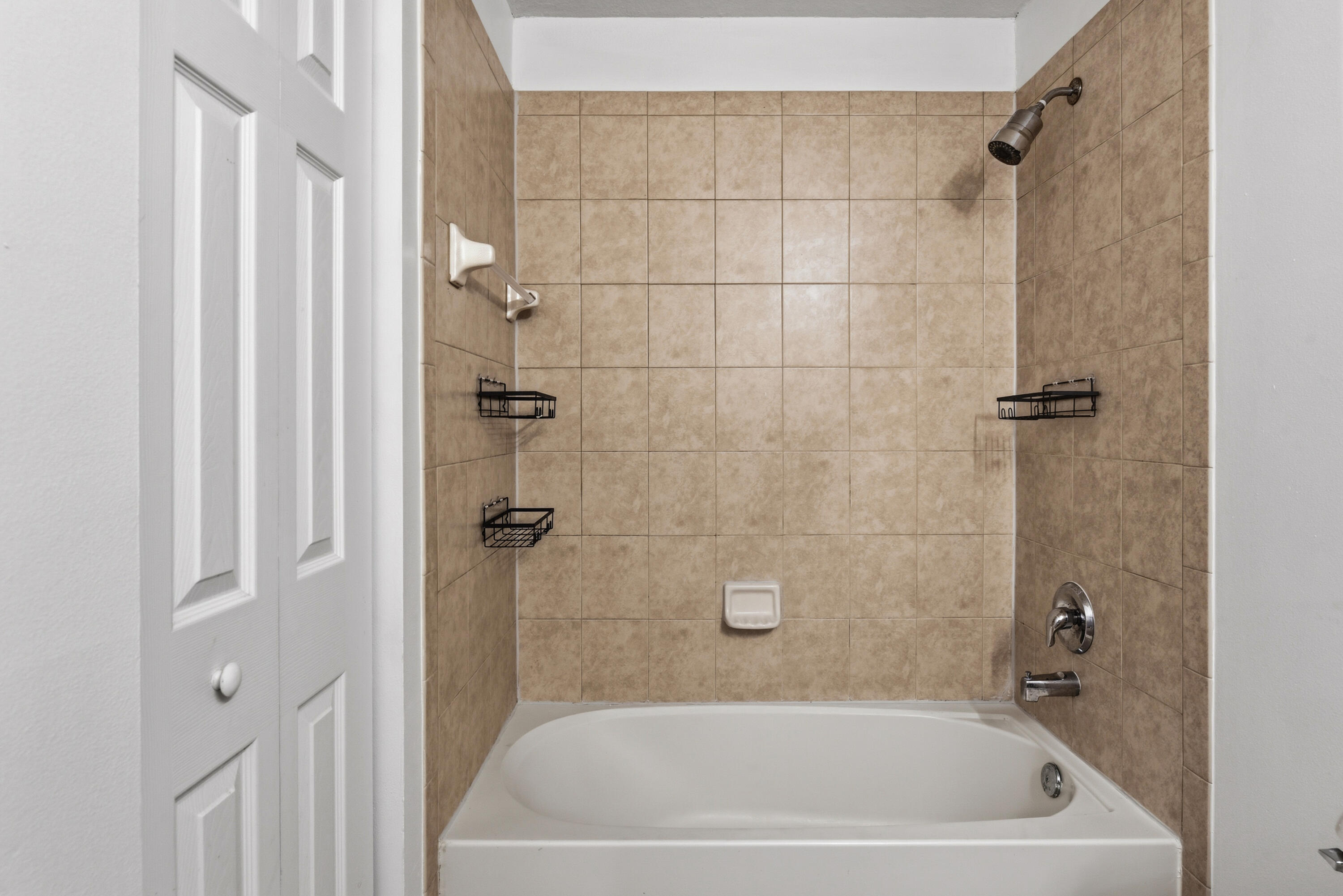 THIRD REPLAT OF PORTOFINO ISLES - Residential