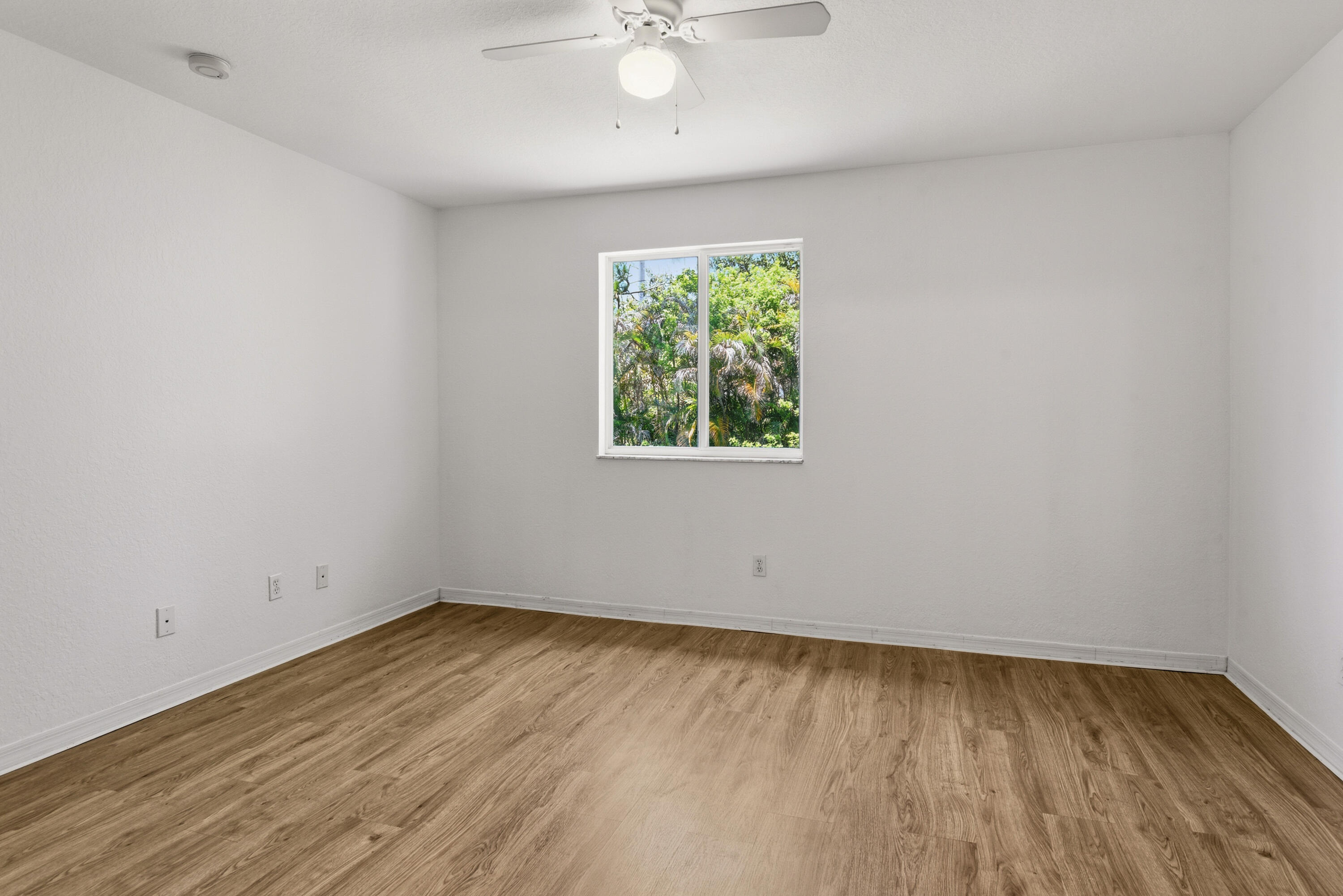 THIRD REPLAT OF PORTOFINO ISLES - Residential