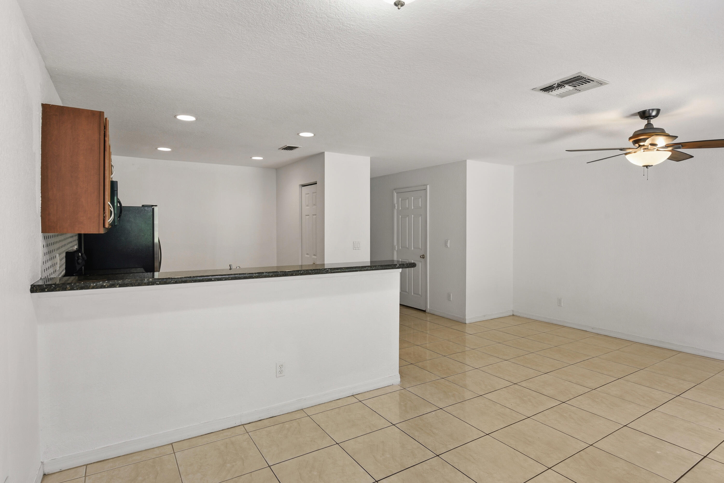 THIRD REPLAT OF PORTOFINO ISLES - Residential