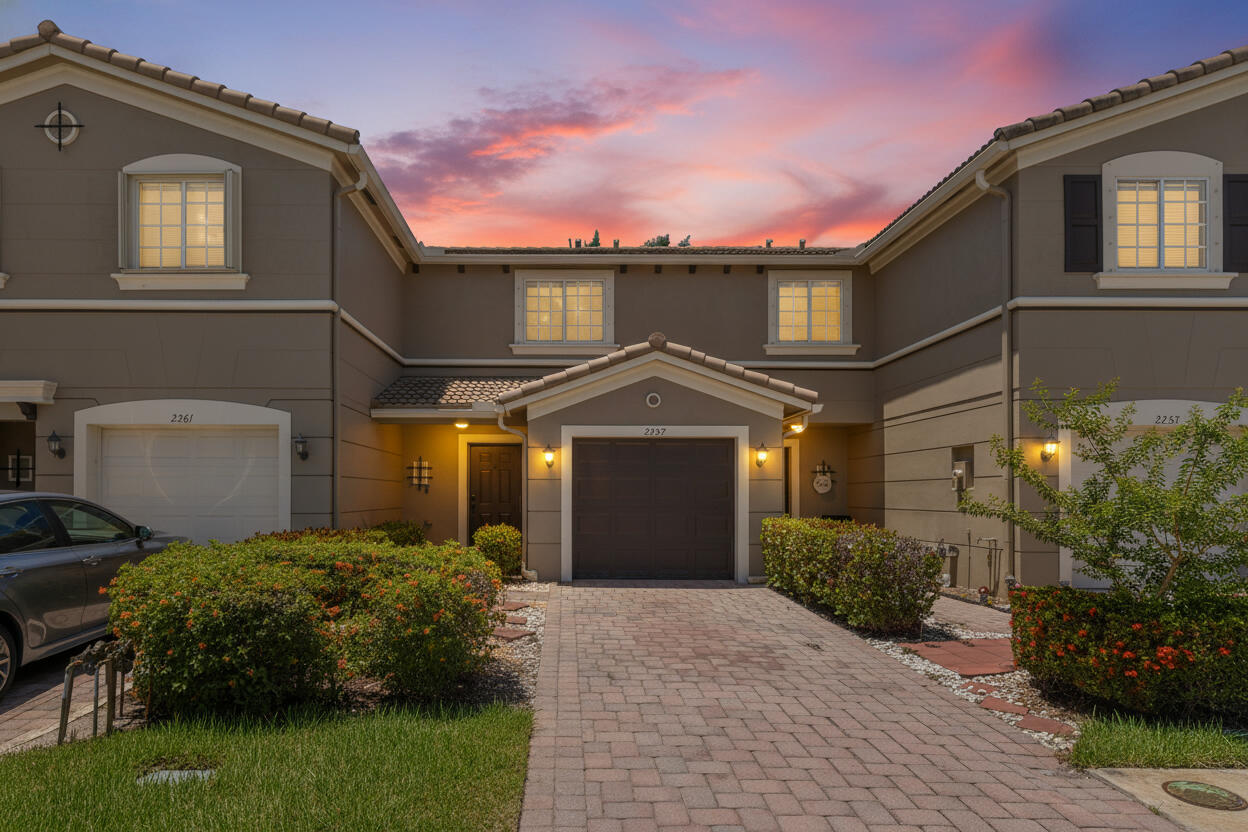 THIRD REPLAT OF PORTOFINO ISLES - Residential