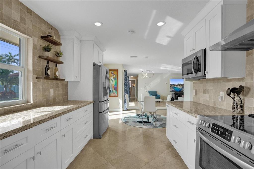CORAL RIDGE ISLES - Residential