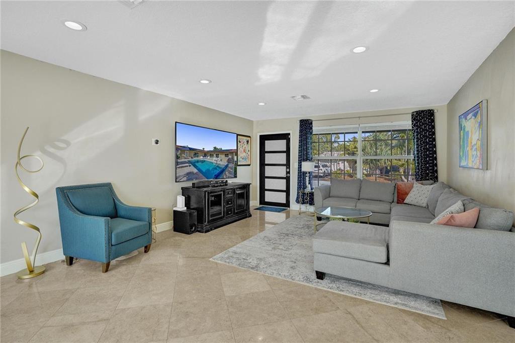 CORAL RIDGE ISLES - Residential