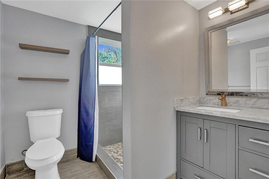 CORAL RIDGE ISLES - Residential