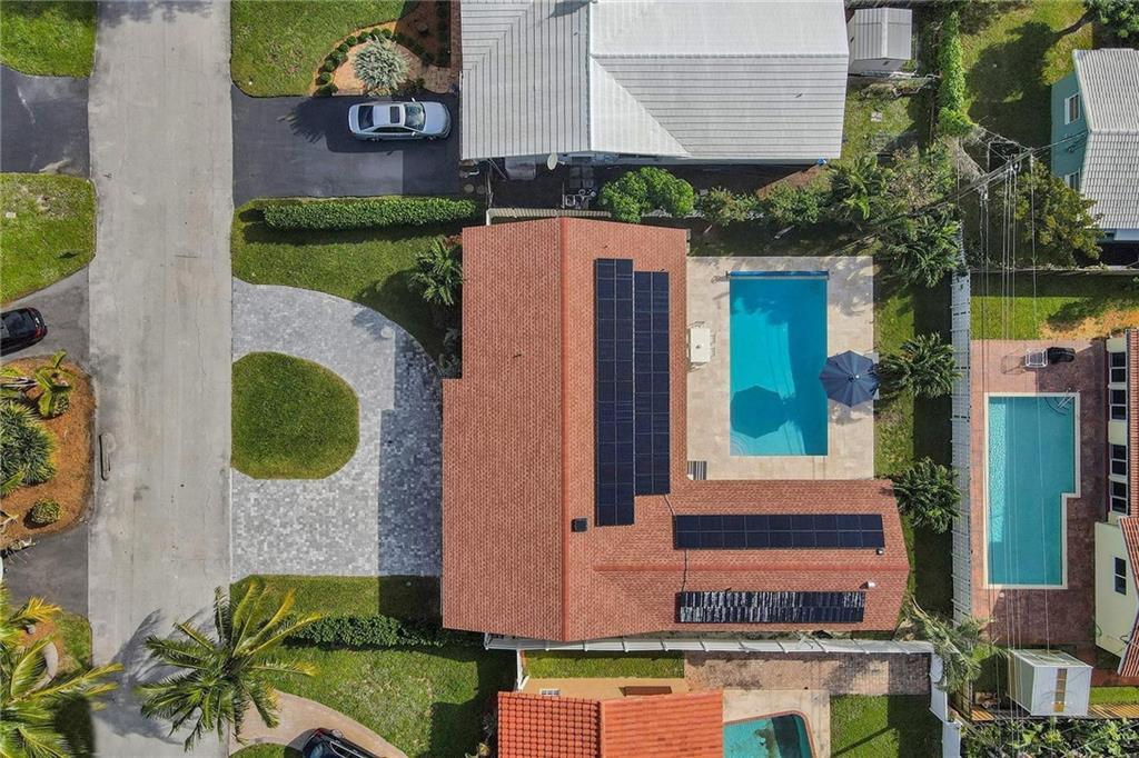 CORAL RIDGE ISLES - Residential