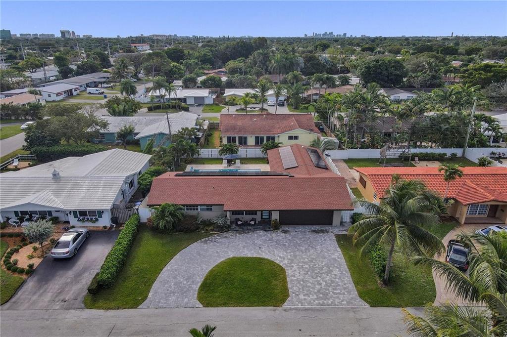 CORAL RIDGE ISLES - Residential