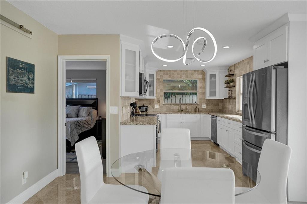 CORAL RIDGE ISLES - Residential