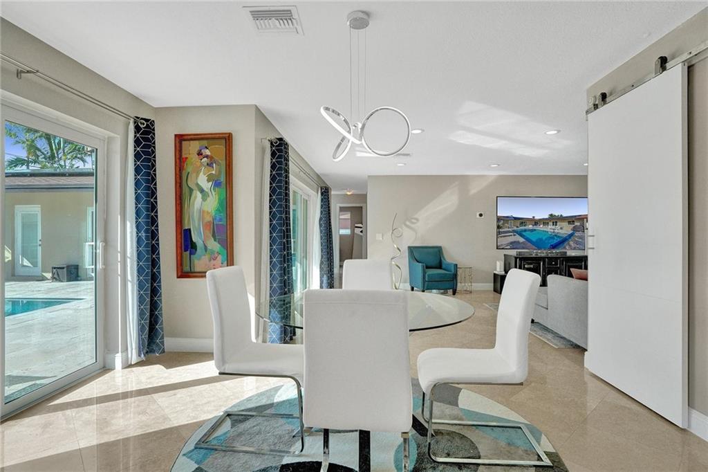 CORAL RIDGE ISLES - Residential