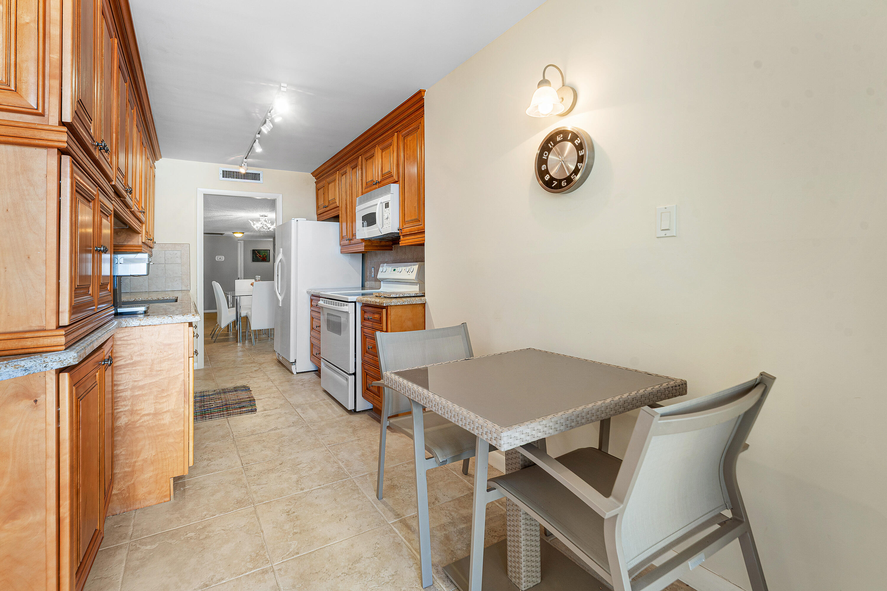 COTE D AZUR CONDO - Residential