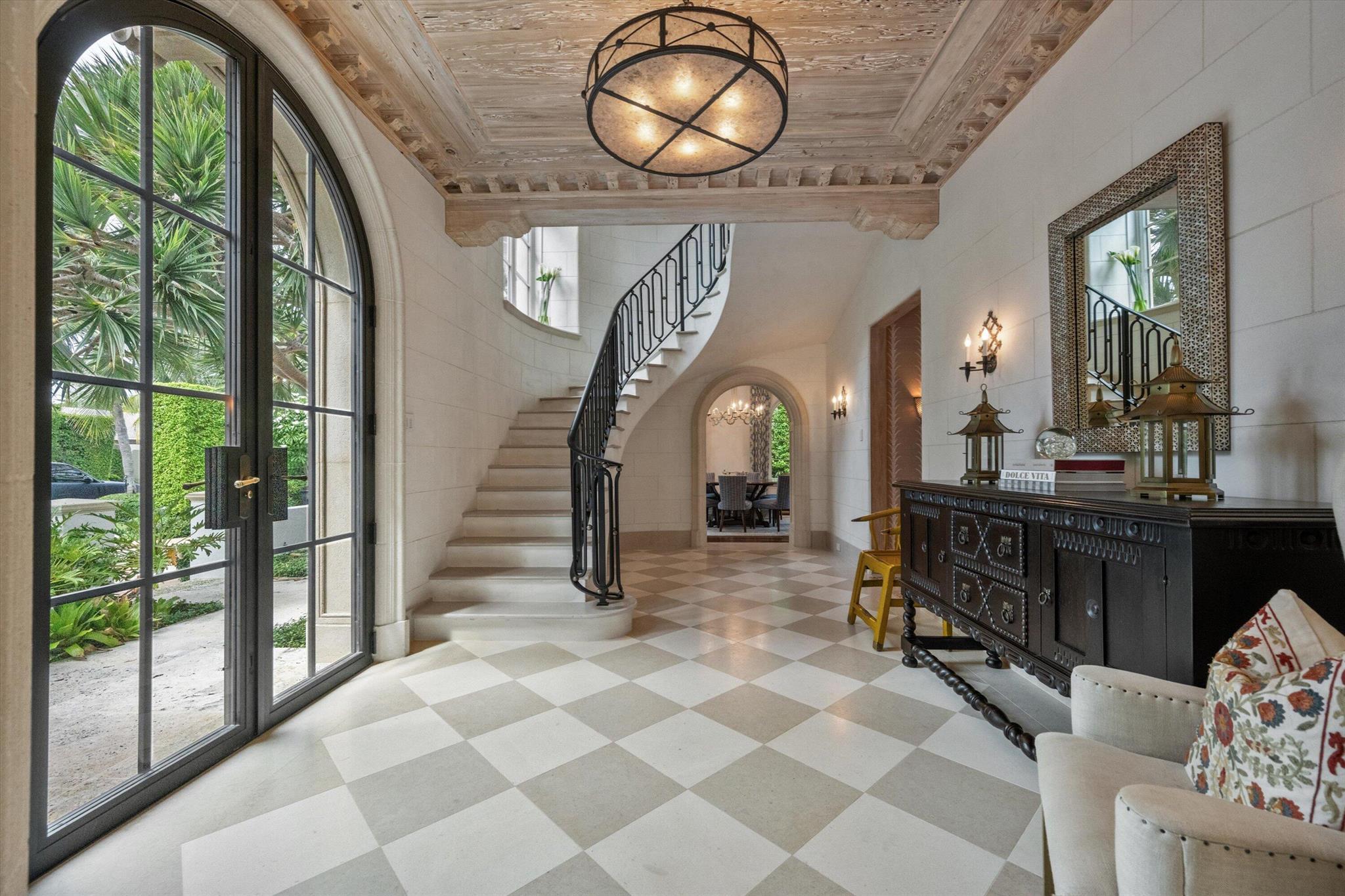 OCEAN PARK H W ROBBINS ADD IN - Residential