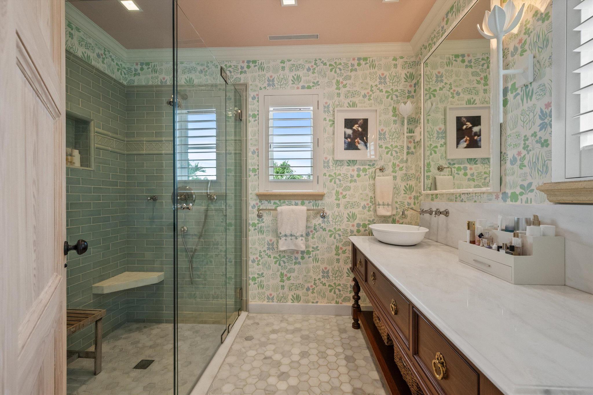 OCEAN PARK H W ROBBINS ADD IN - Residential