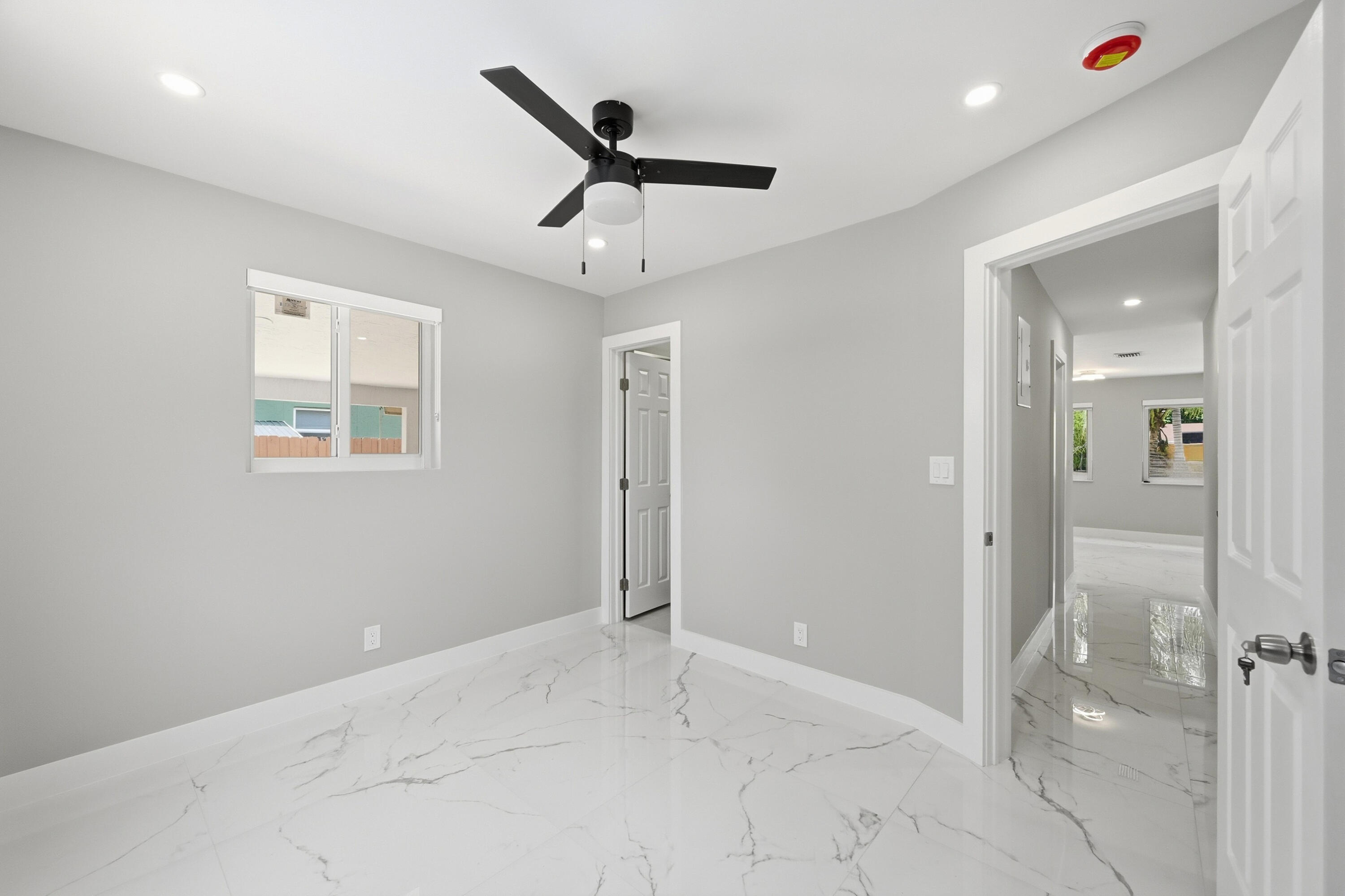 POMPANO PARK SEC 1 - Residential Lease