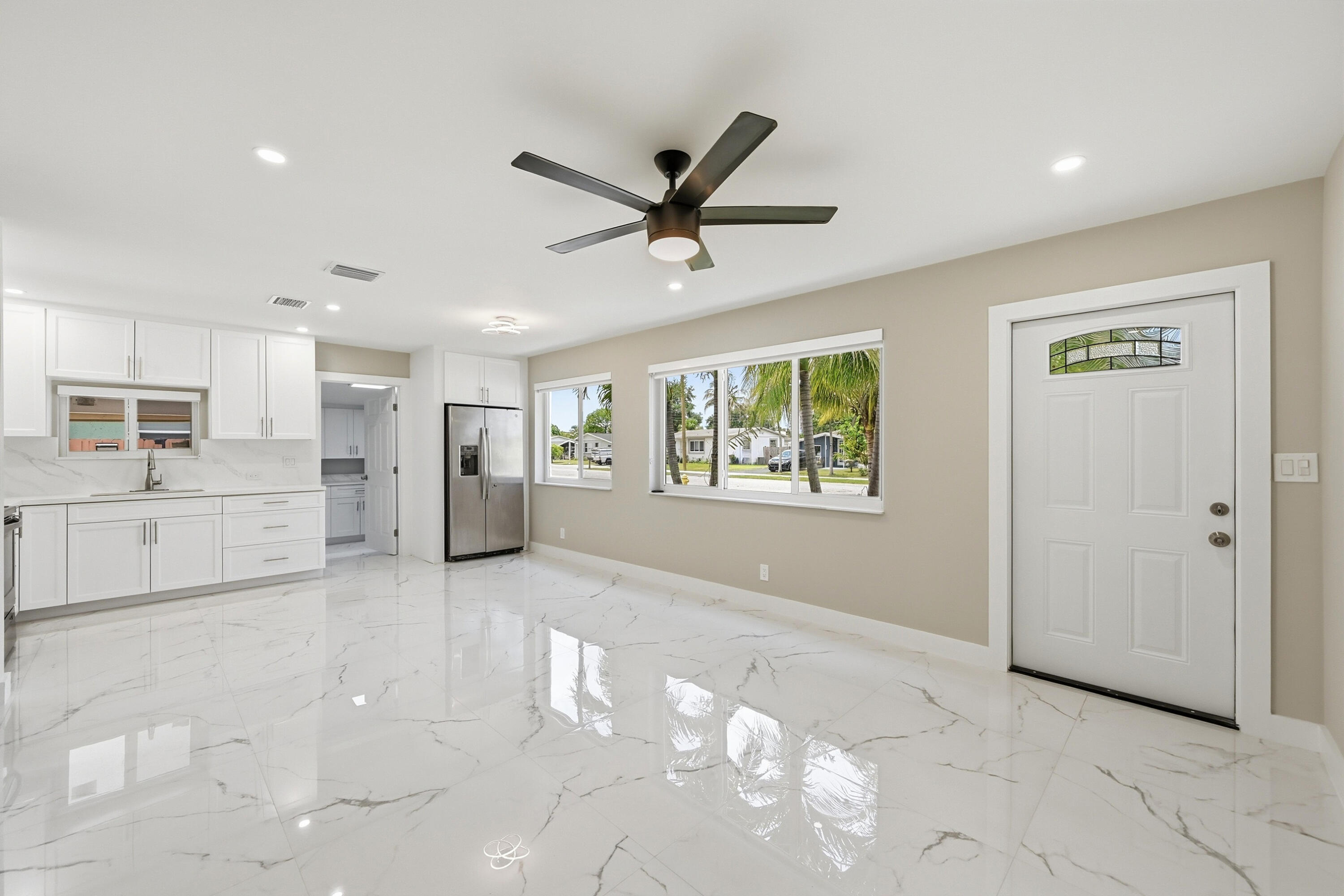POMPANO PARK SEC 1 - Residential Lease