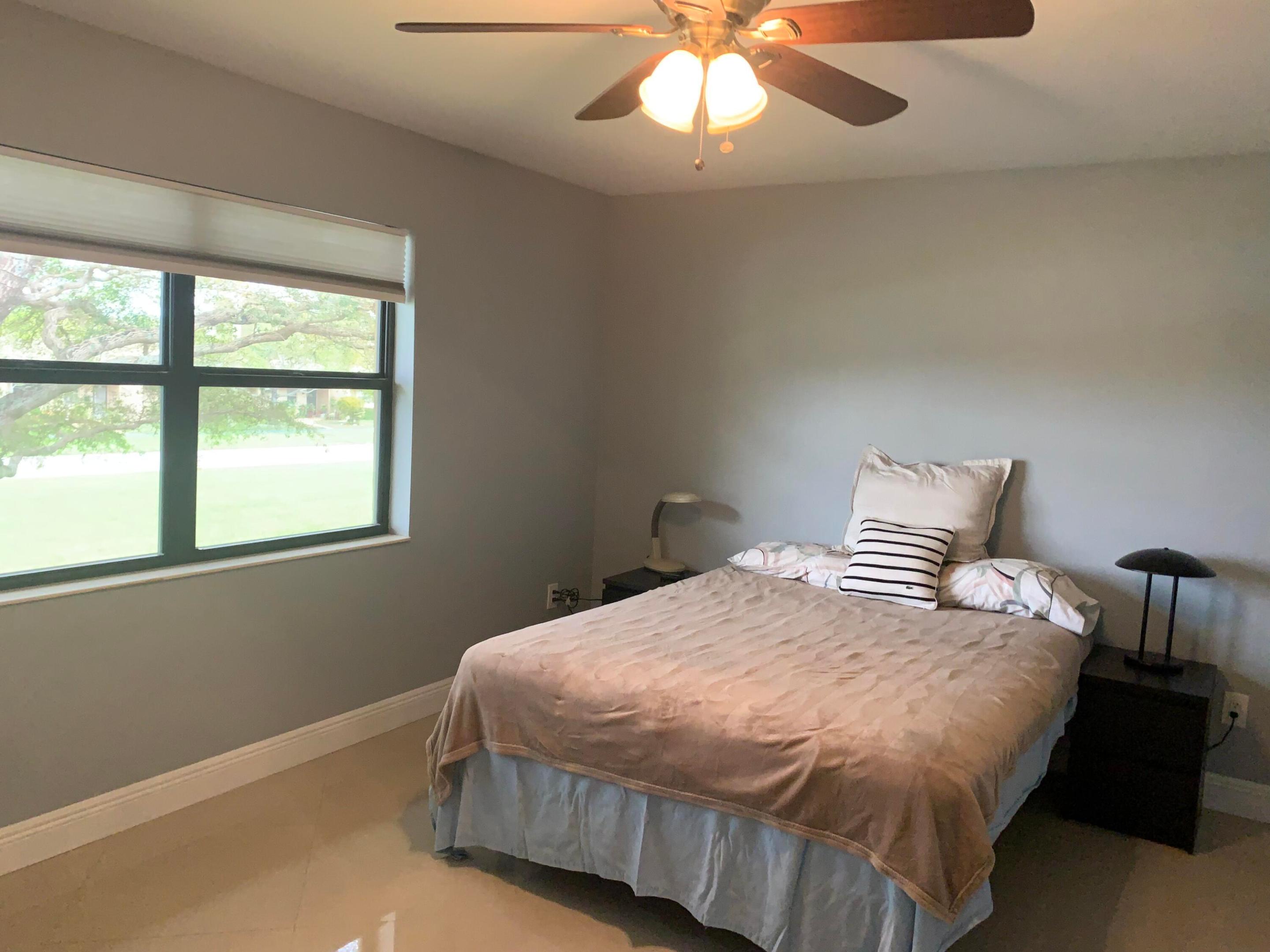 GOLDEN LAKES VILLAGE CONDO K - Residential Lease