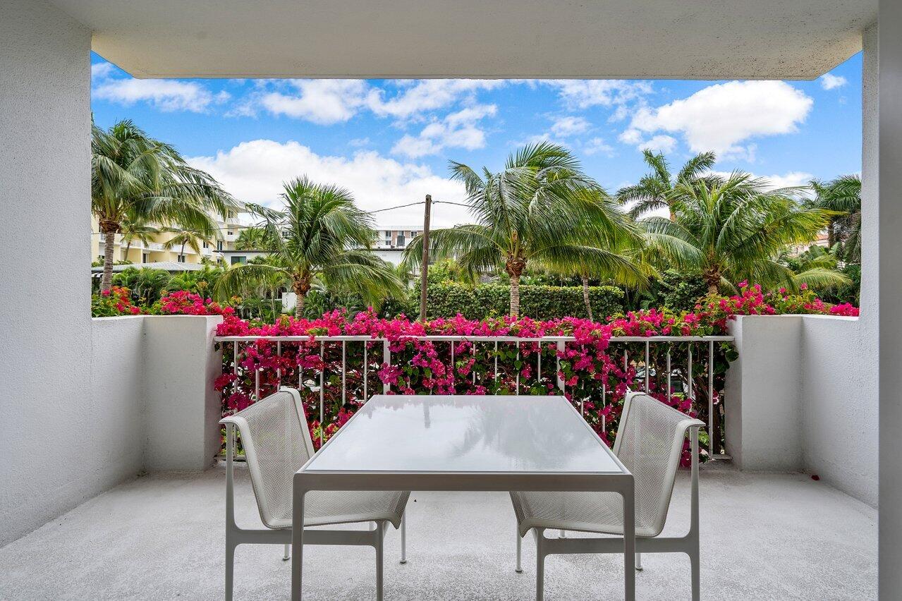 CHALET BY THE OCEAN CONDO - Residential