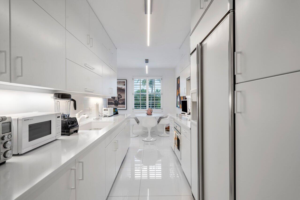 CHALET BY THE OCEAN CONDO - Residential
