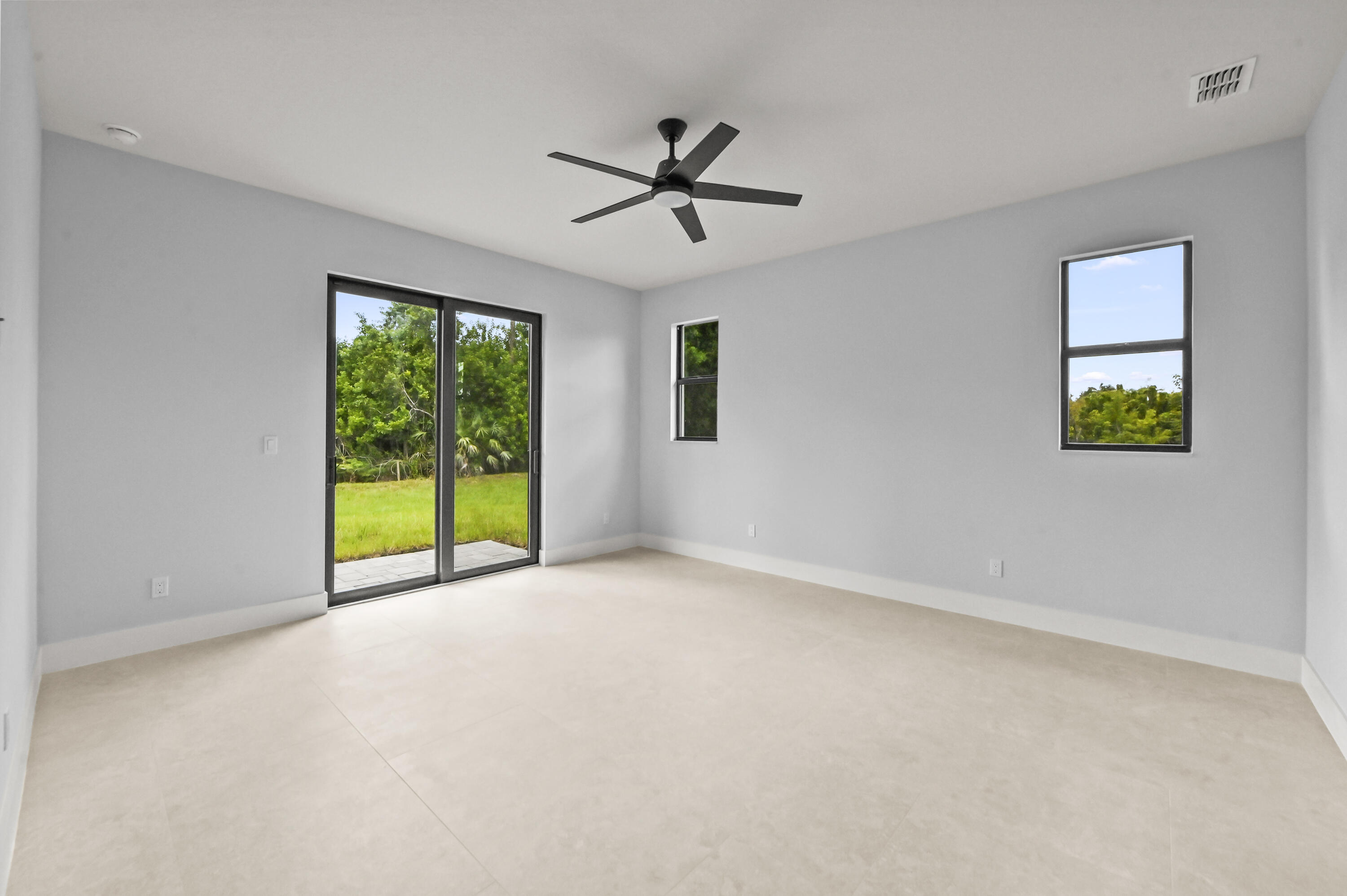 The Acreage - Residential Lease