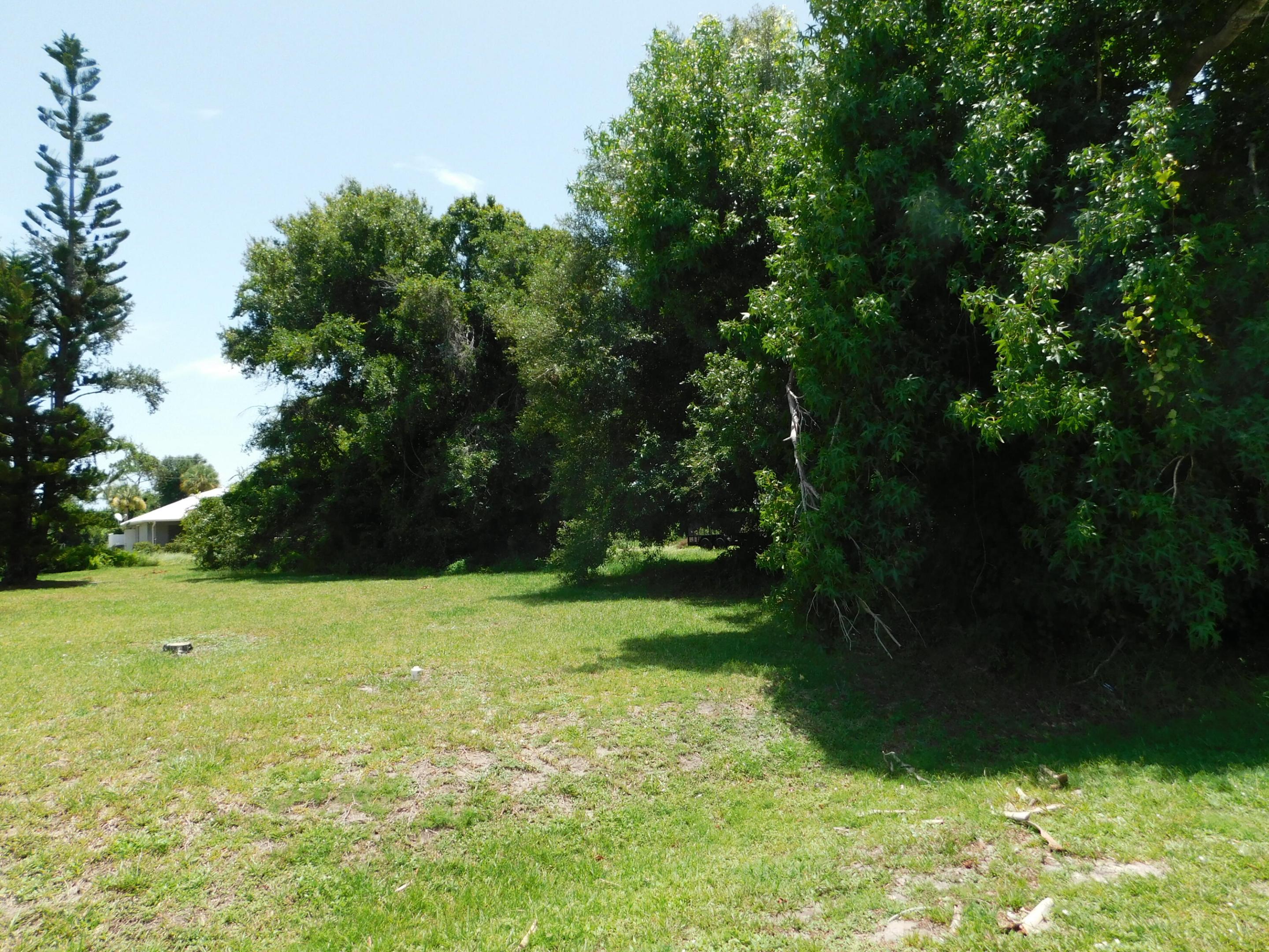 HOLIDAY PINES SUBDIVISION PHASE IIB - Land