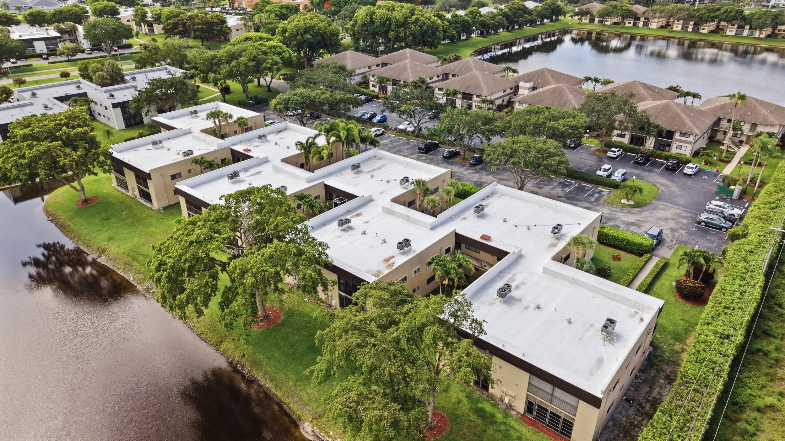LAKES OF DELRAY - Residential